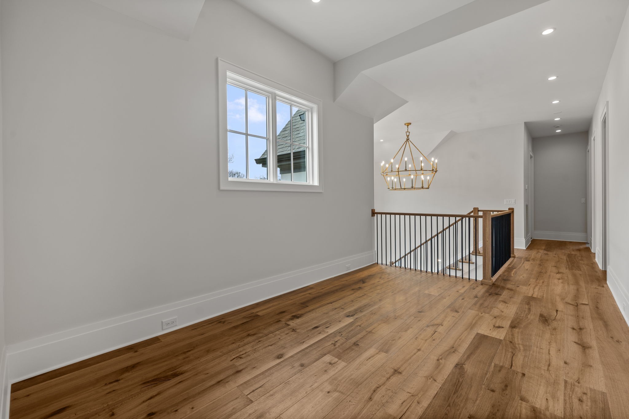 Image 36 of 55 For 811 49th Avenue
