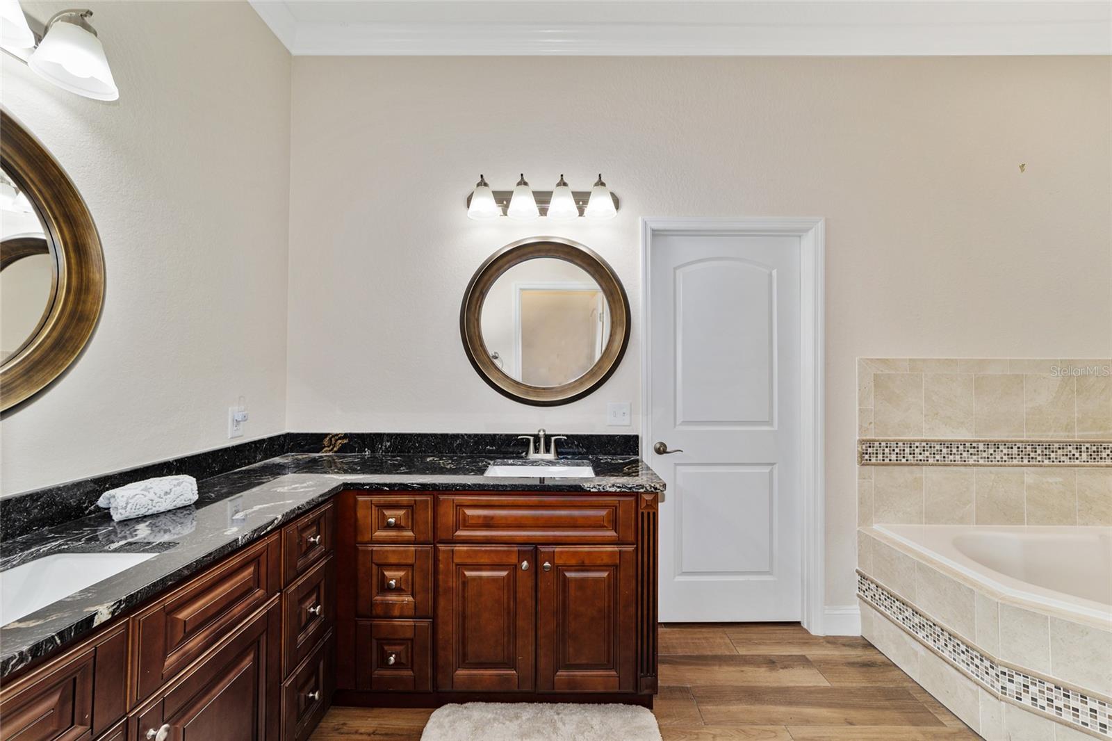 Image 41 of 53 For 18899 77th Place Road