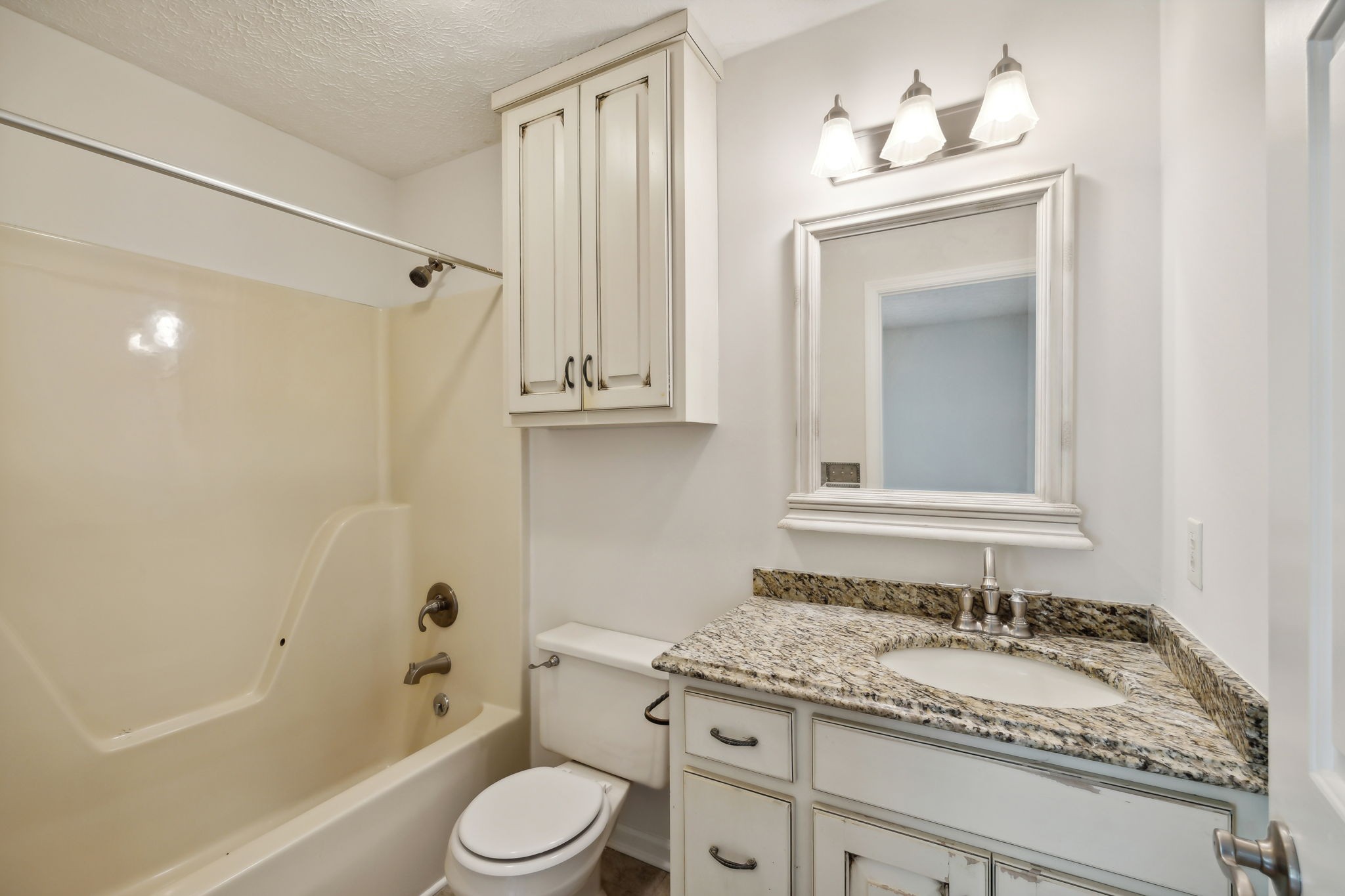 Image 17 of 24 For 8098 Longfellow Street