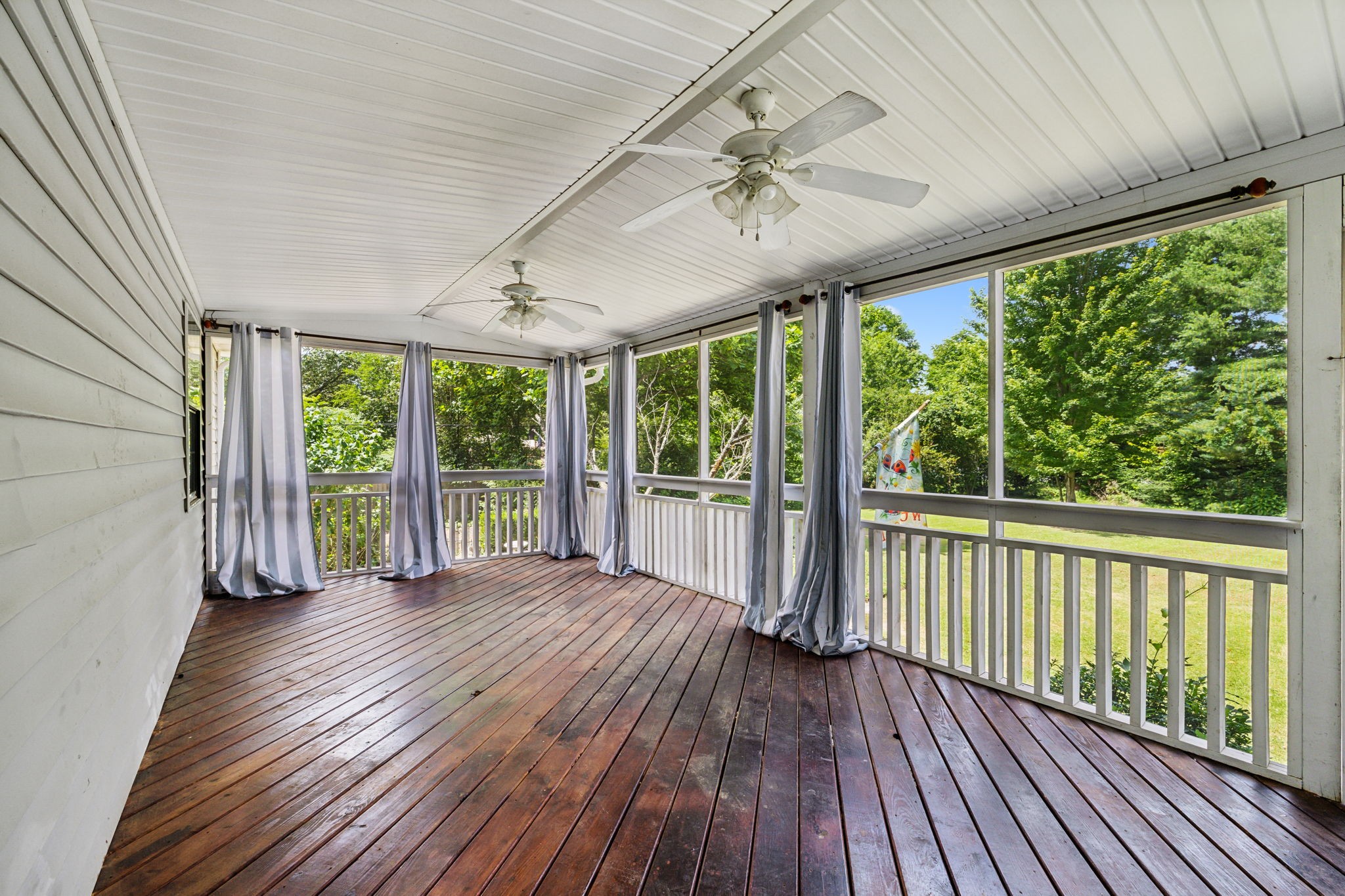 Image 21 of 24 For 8098 Longfellow Street