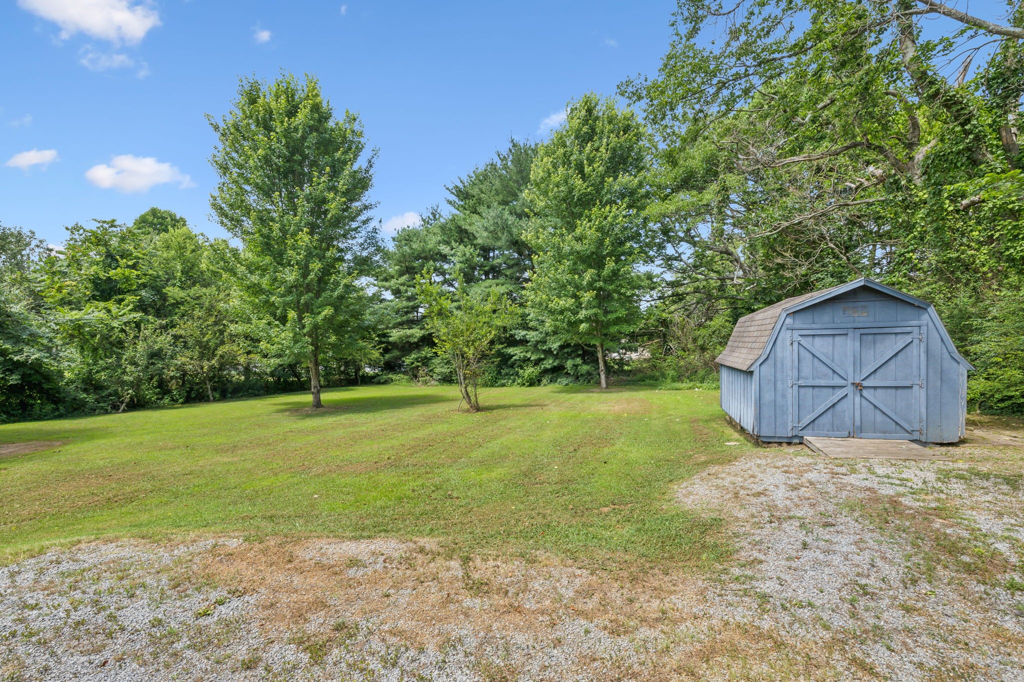 Image 23 of 24 For 8098 Longfellow Street