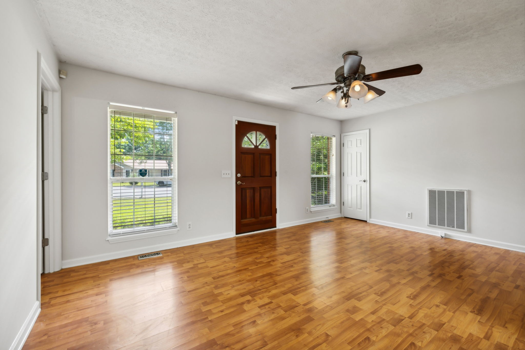 Image 7 of 24 For 8098 Longfellow Street