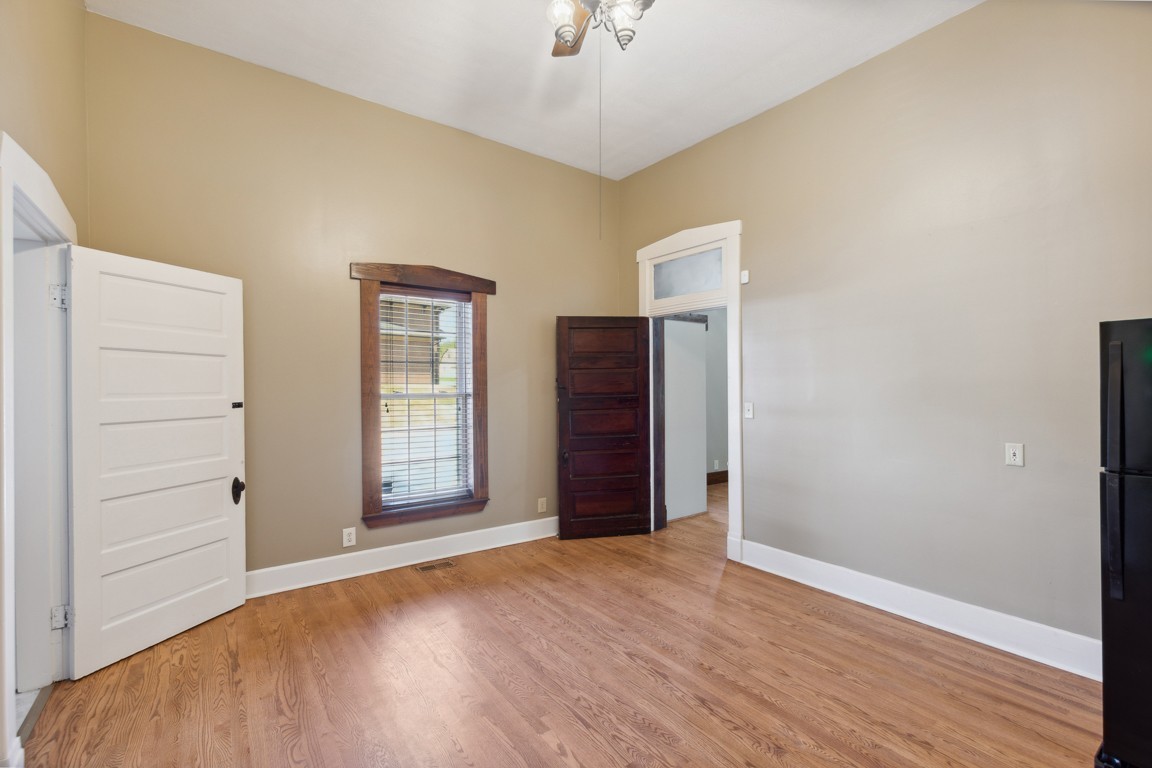 Image 20 of 38 For 930 145 Court