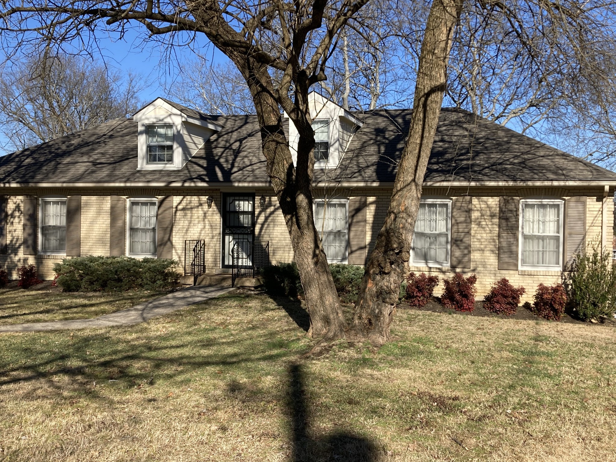Image 2 of 43 For 6221 113th Street
