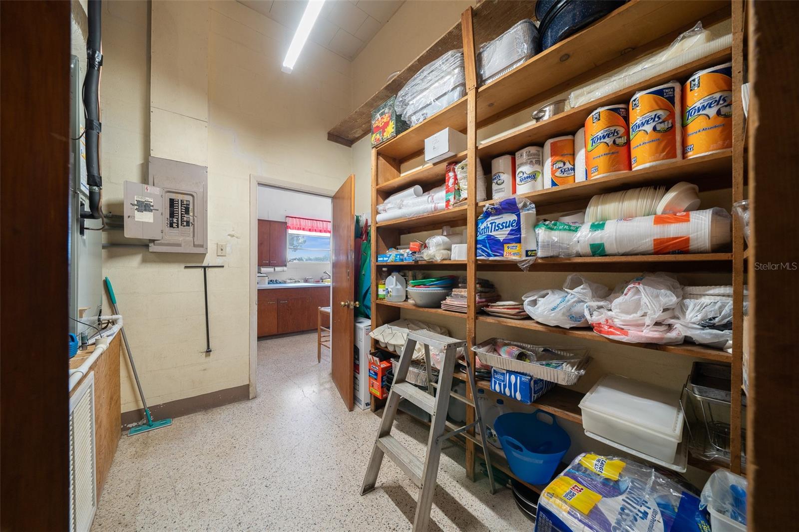 Image 36 of 43 For 6221 113th Street