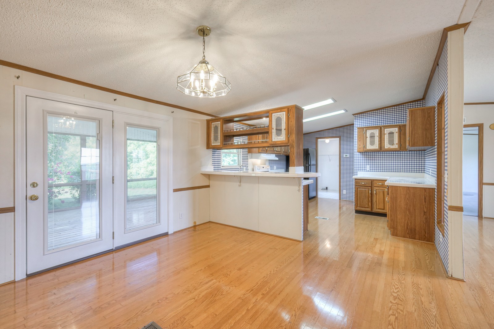 Listing photo id 34 for 10990 And 11000 Seminole Place