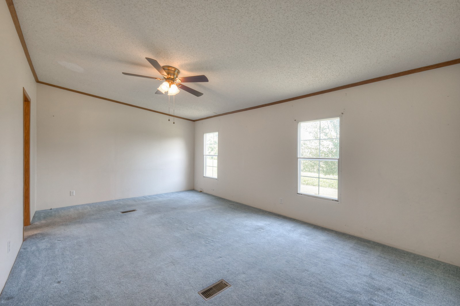 Listing photo id 45 for 10990 And 11000 Seminole Place