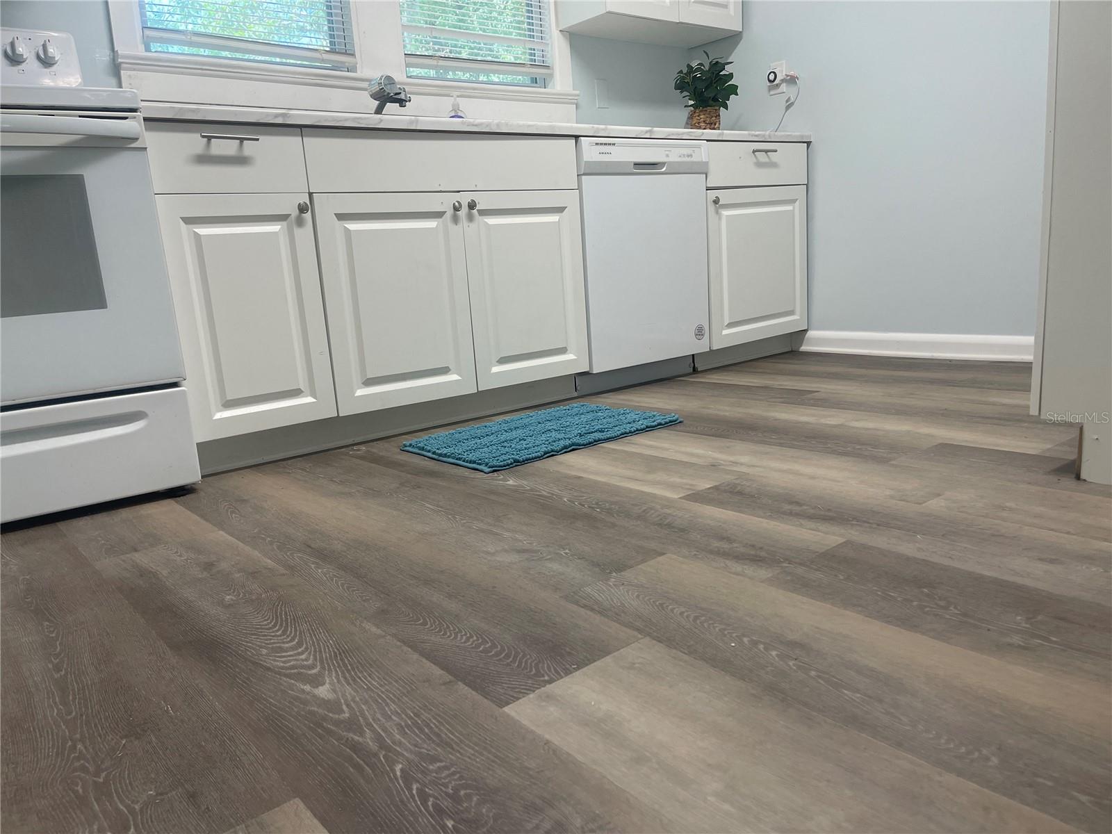 Image 13 of 21 For 621 20th Street
