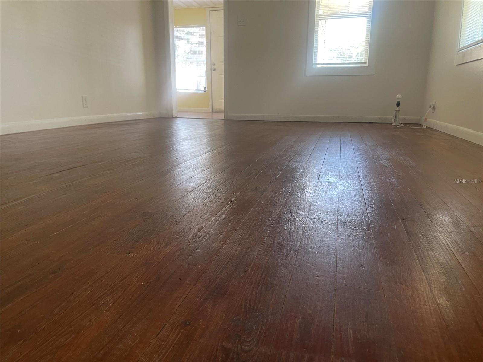 Image 15 of 21 For 621 20th Street