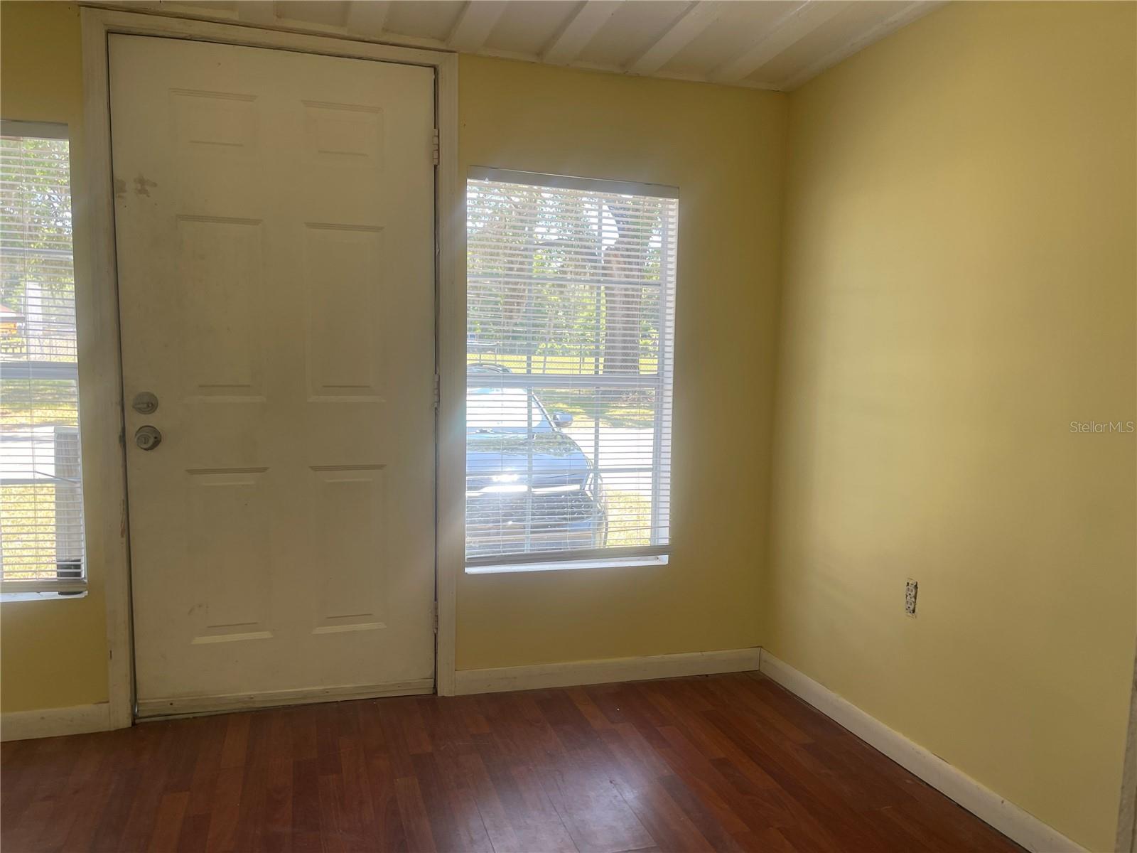 Image 5 of 21 For 621 20th Street