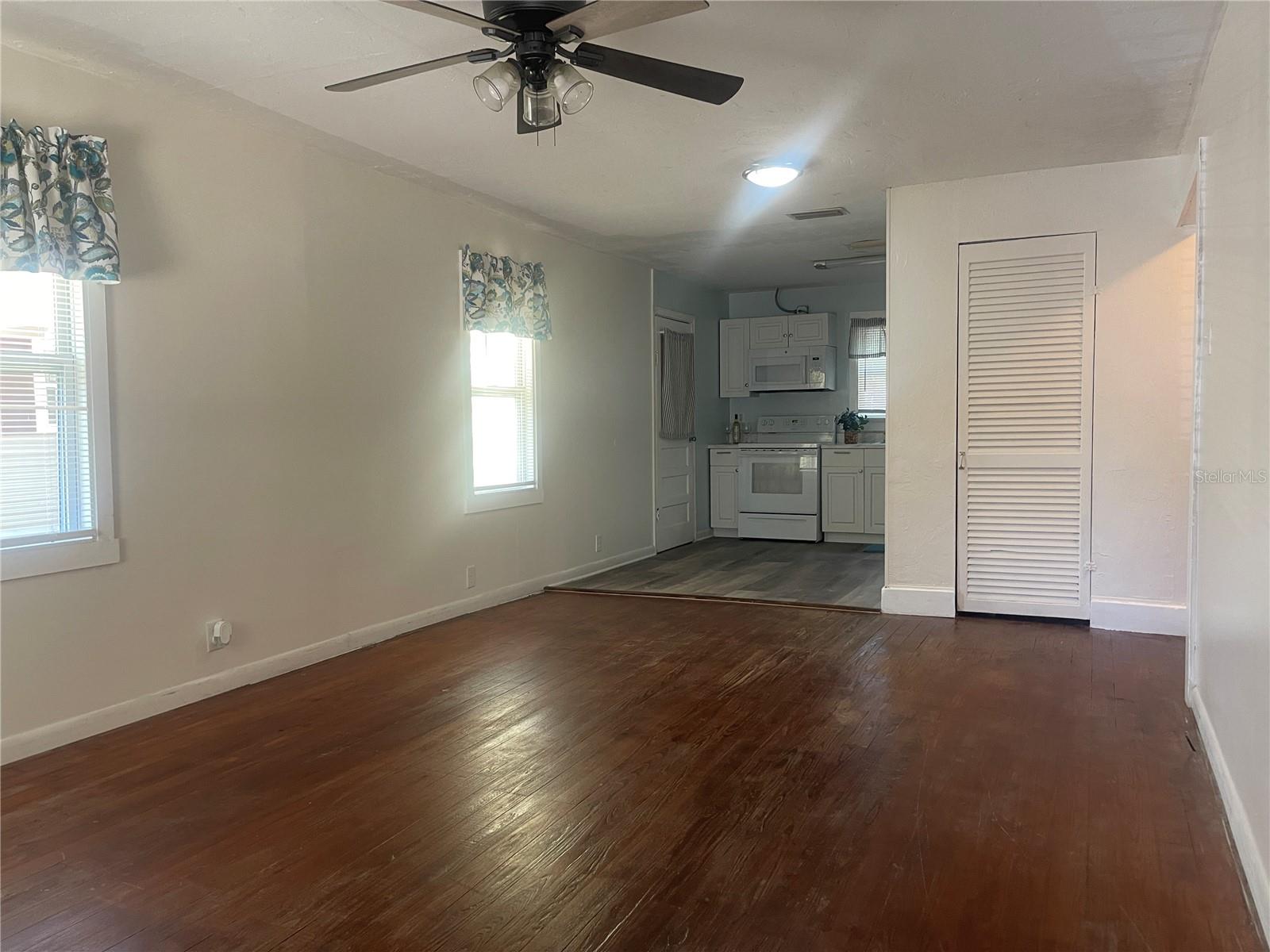 Image 8 of 21 For 621 20th Street