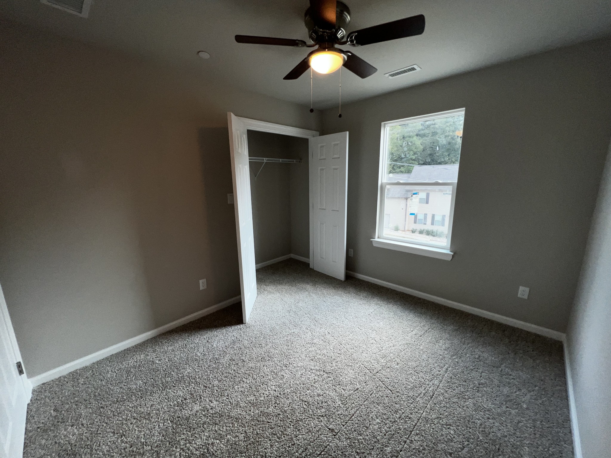 Image 15 of 39 For 4677 46th Avenue