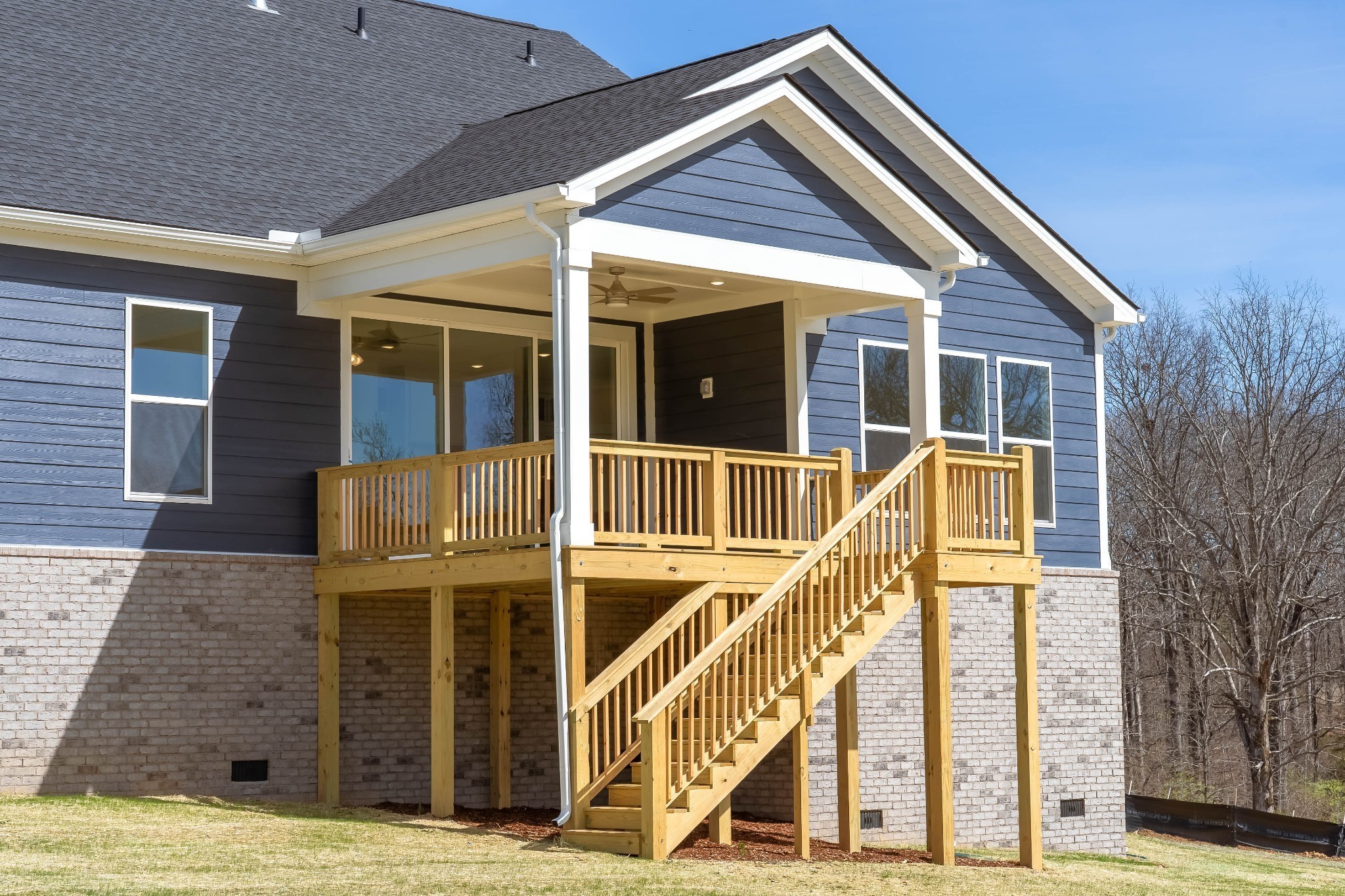 Image 18 of 92 For 6540 135th Avenue
