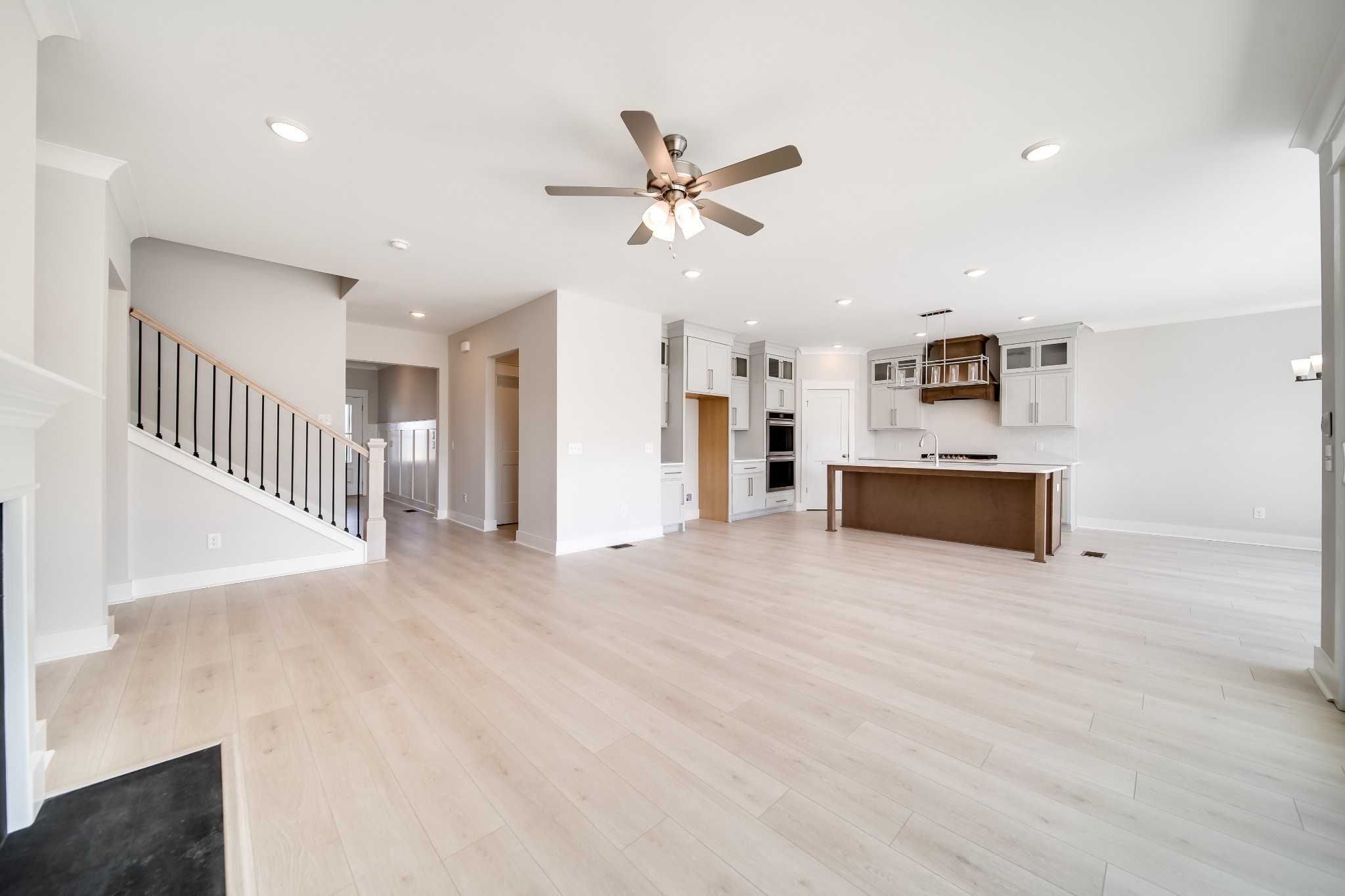 Image 45 of 92 For 6540 135th Avenue