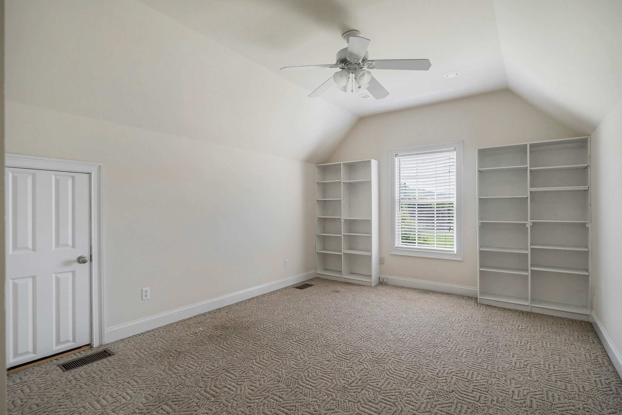 Image 27 of 28 For 8747 98th Street Road F