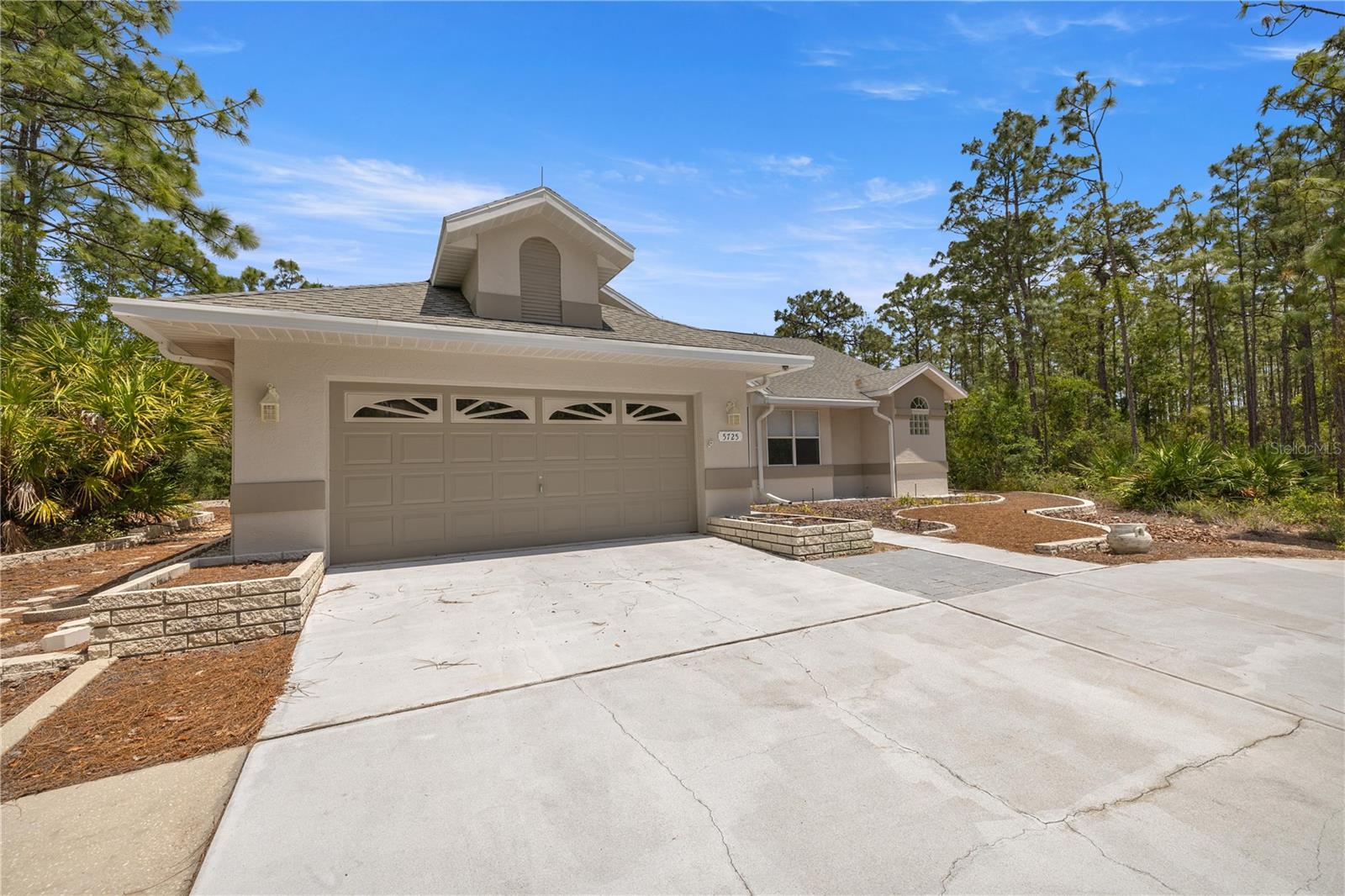 Image 41 of 50 For 5725 Durango Terrace