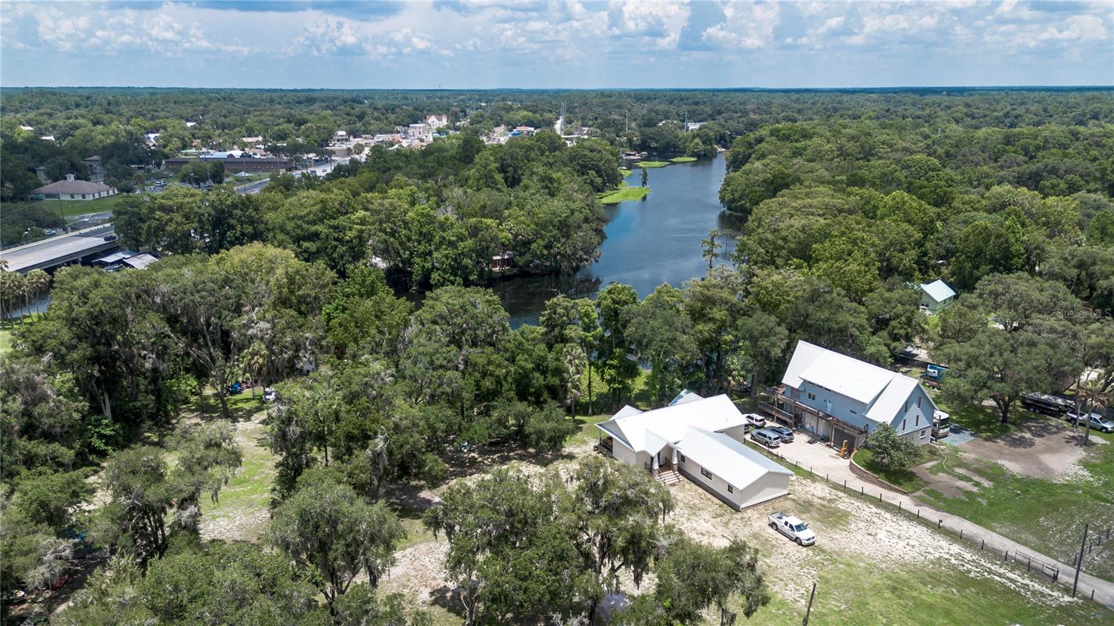 Listing photo id 33 for 1758 J Williams Lane