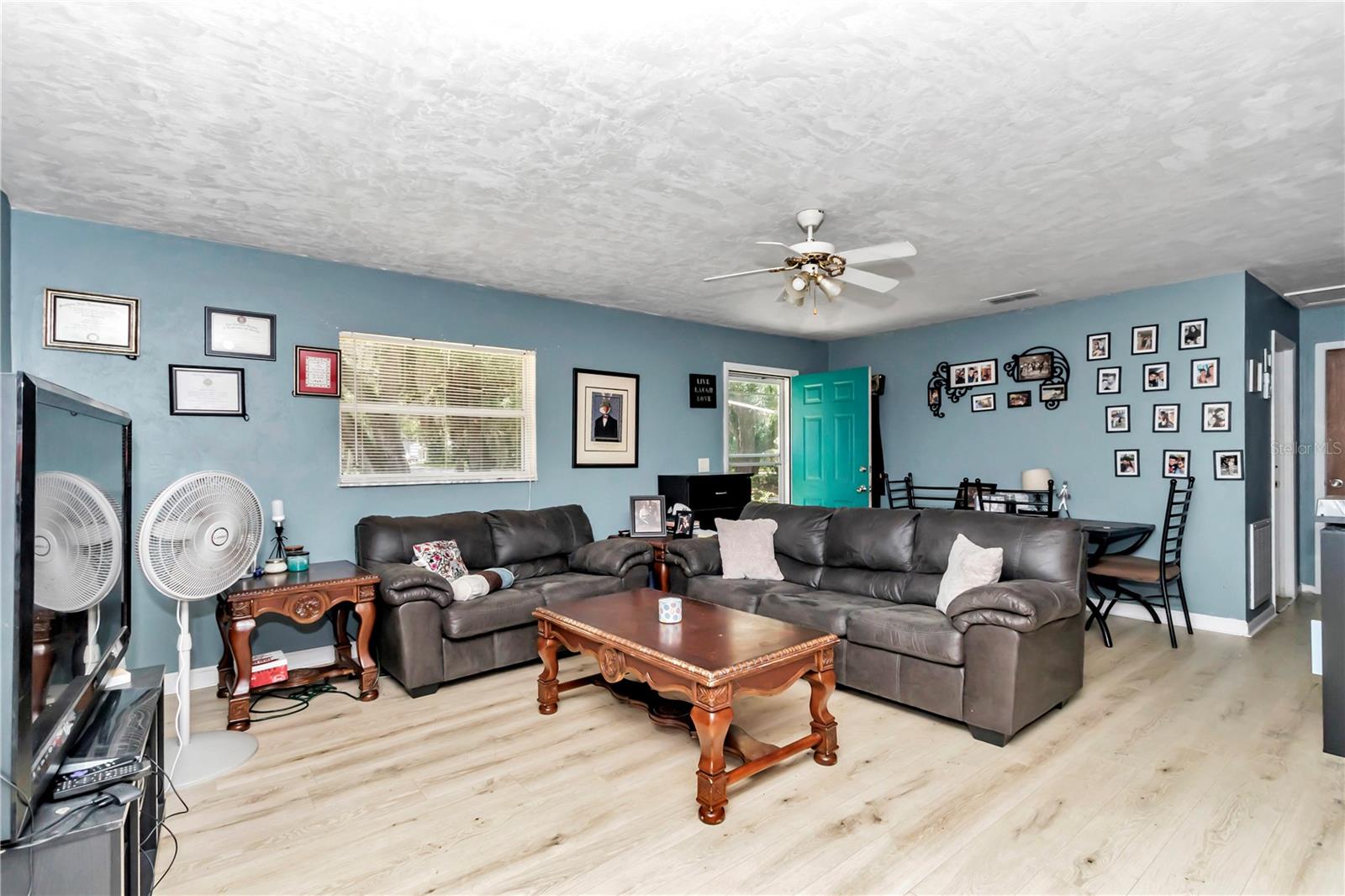 Listing photo id 6 for 1758 J Williams Lane