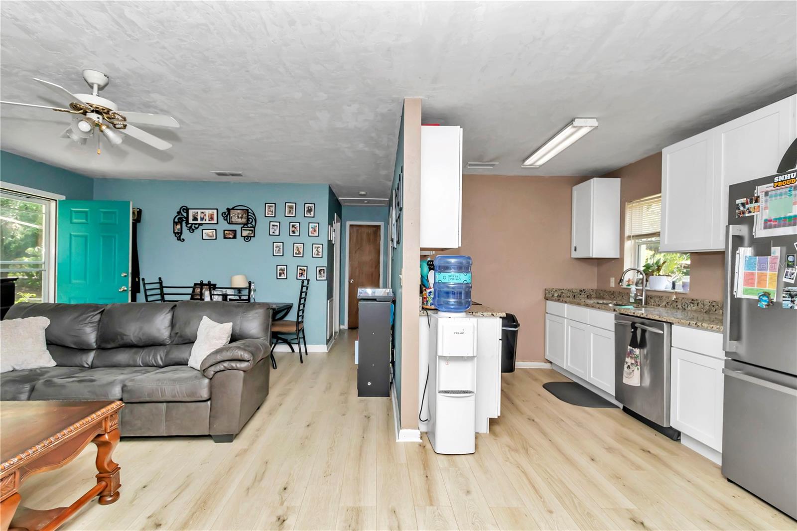 Listing photo id 7 for 1758 J Williams Lane
