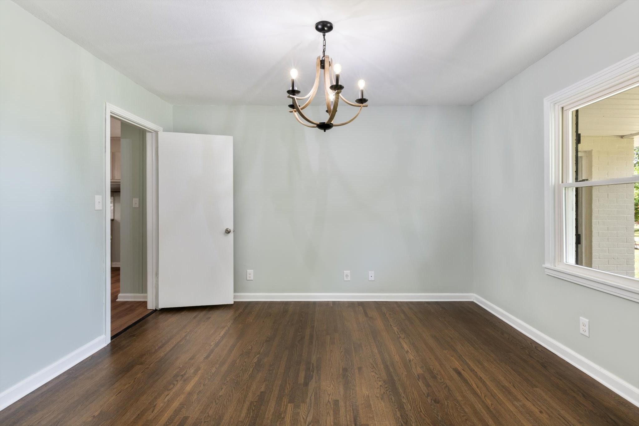 Image 15 of 42 For 2510 167th Avenue