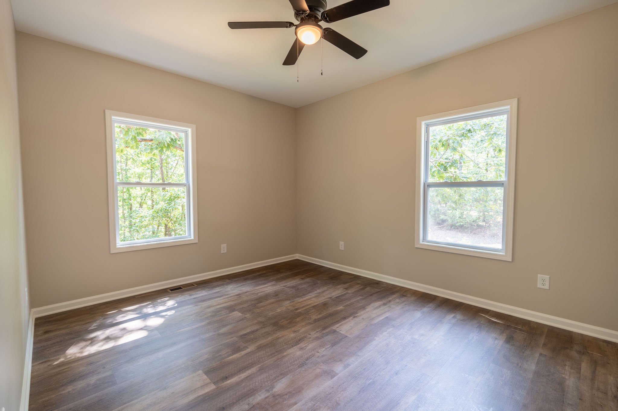 Image 17 of 33 For 3124 36th Place