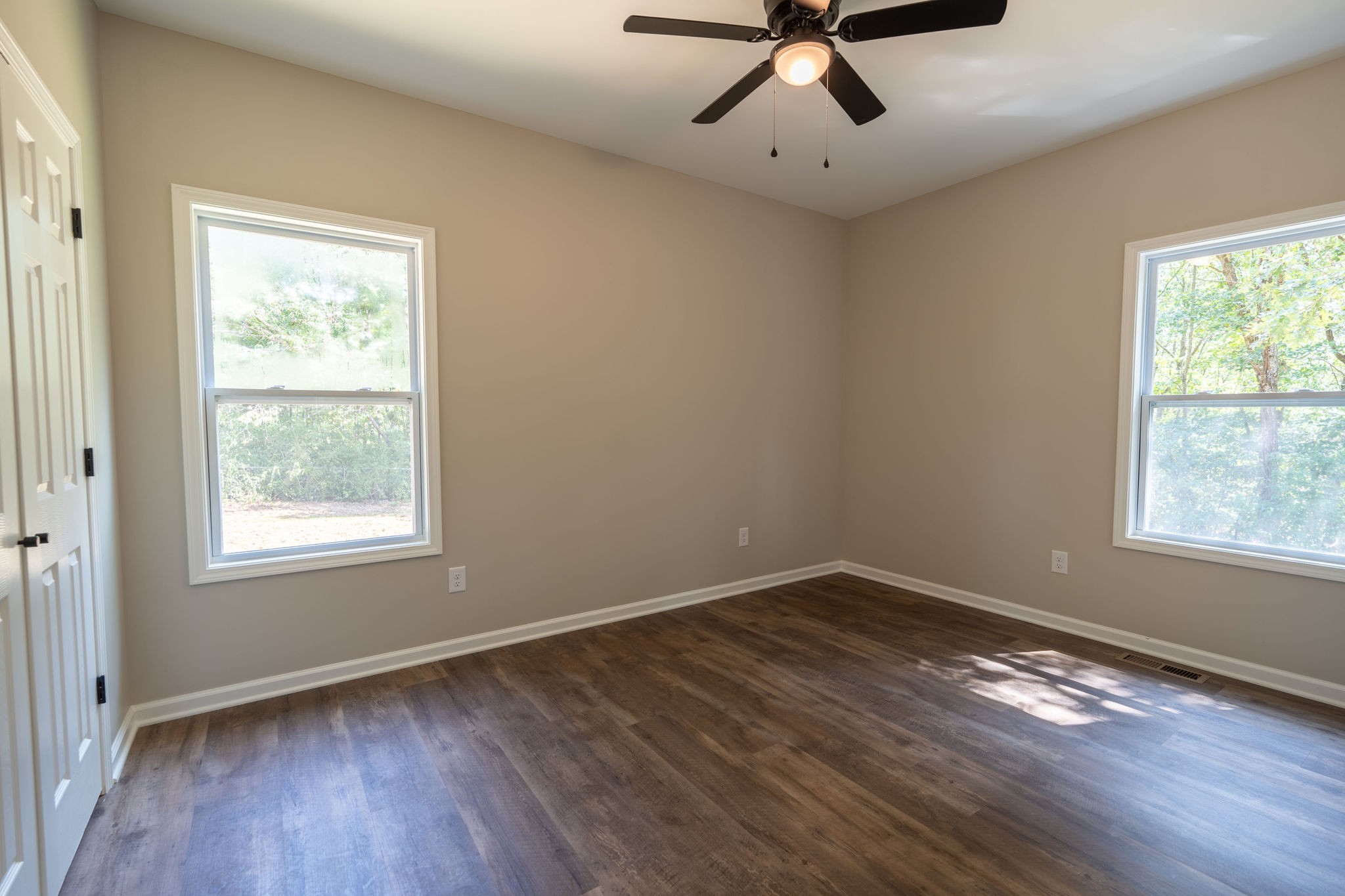 Image 9 of 33 For 3124 36th Place