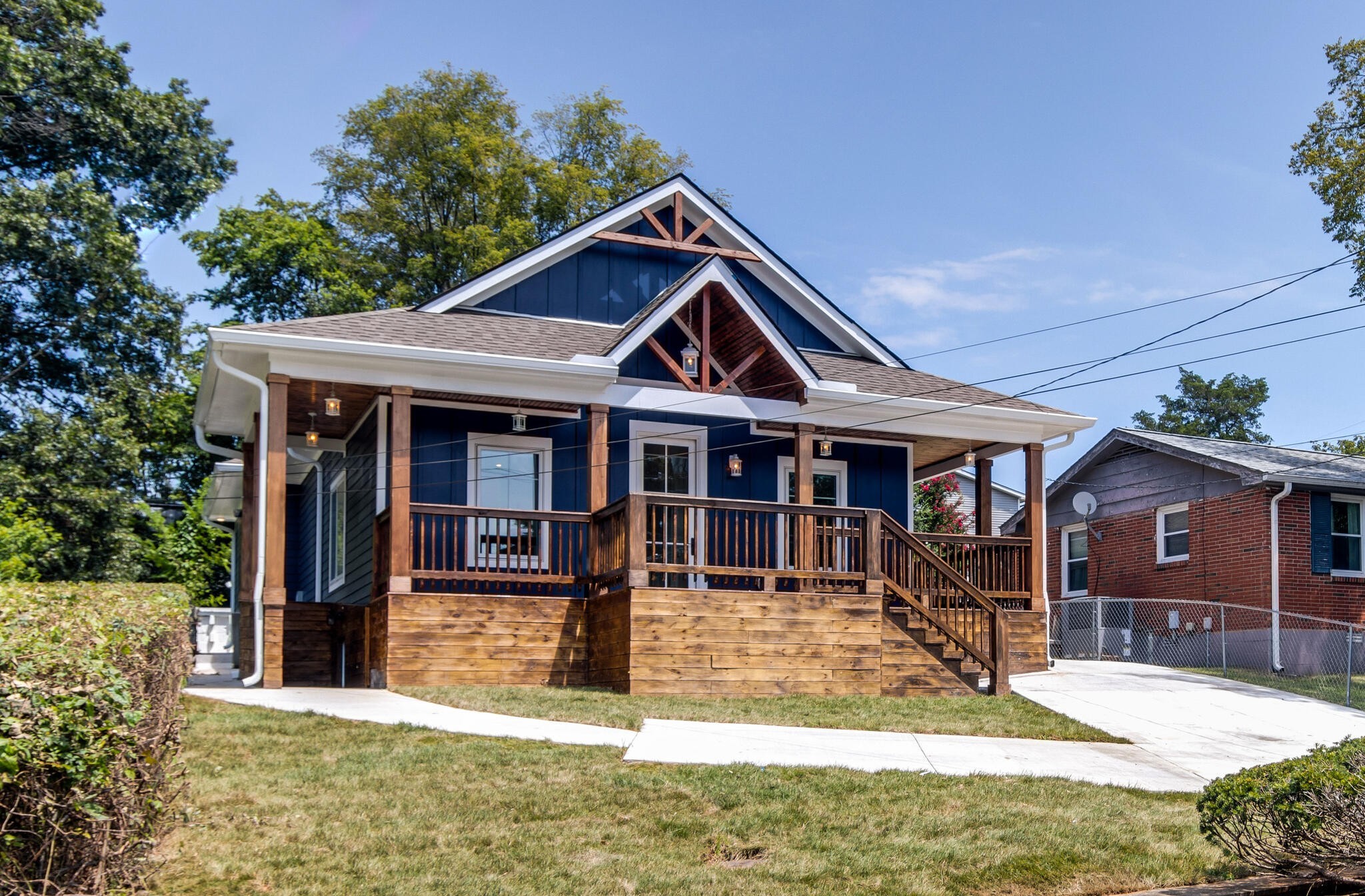 Image 4 of 28 For 8810 63rd Avenue