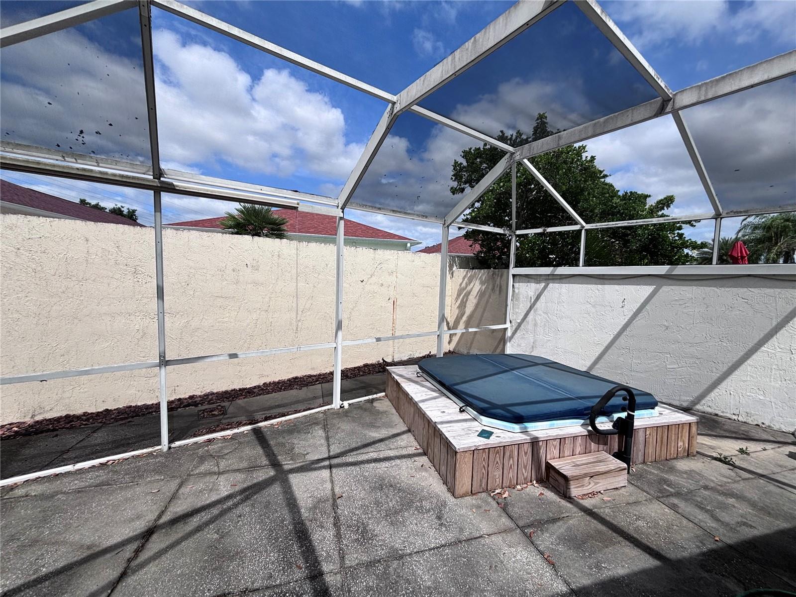 Image 12 of 21 For 404 Amaya Avenue