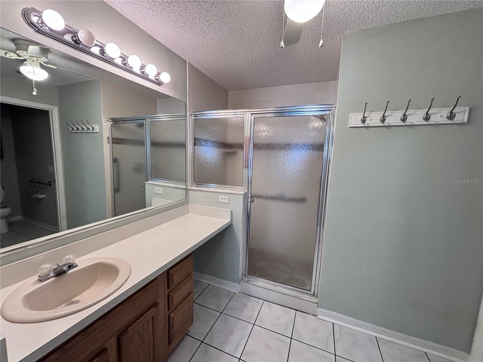 Image 6 of 21 For 404 Amaya Avenue