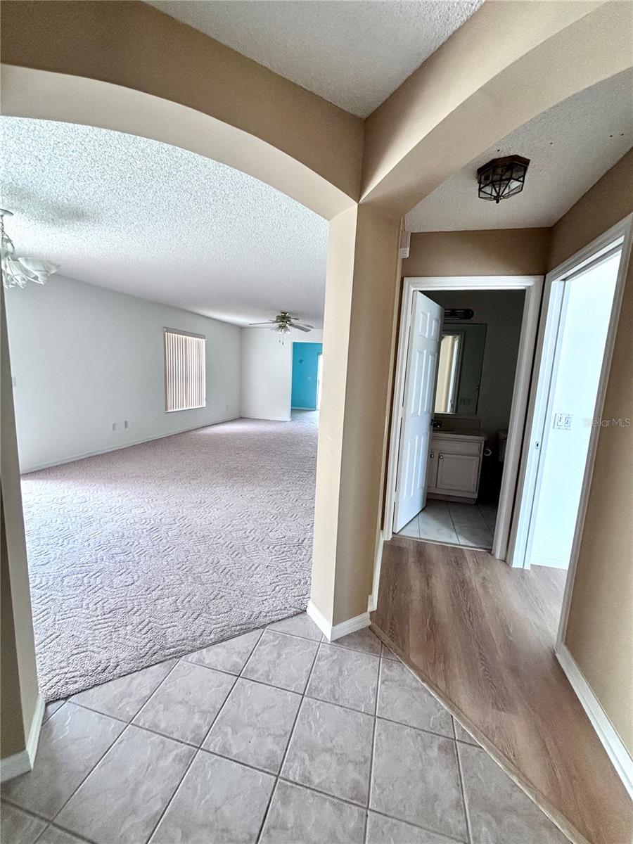Image 7 of 21 For 404 Amaya Avenue