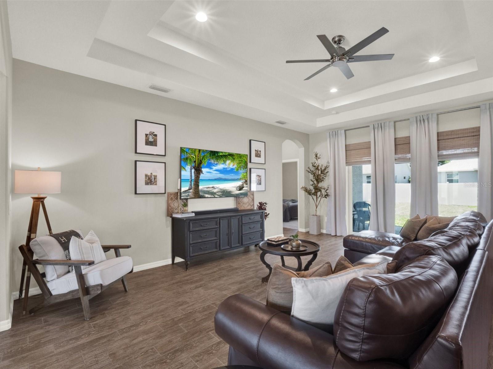 Image 13 of 31 For 4806 8th Terrace