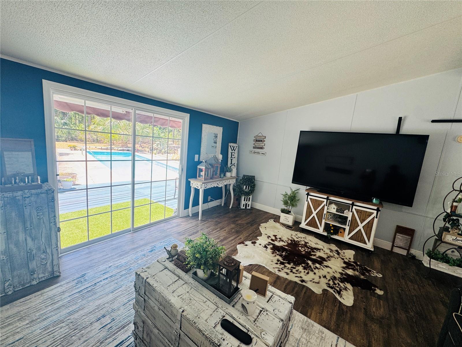 Image 12 of 50 For 5560 183rd Terrace