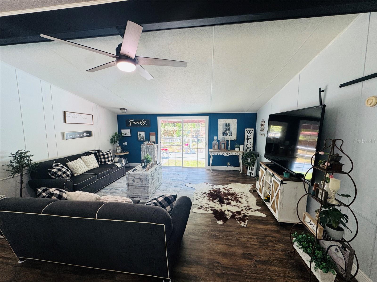 Image 13 of 50 For 5560 183rd Terrace