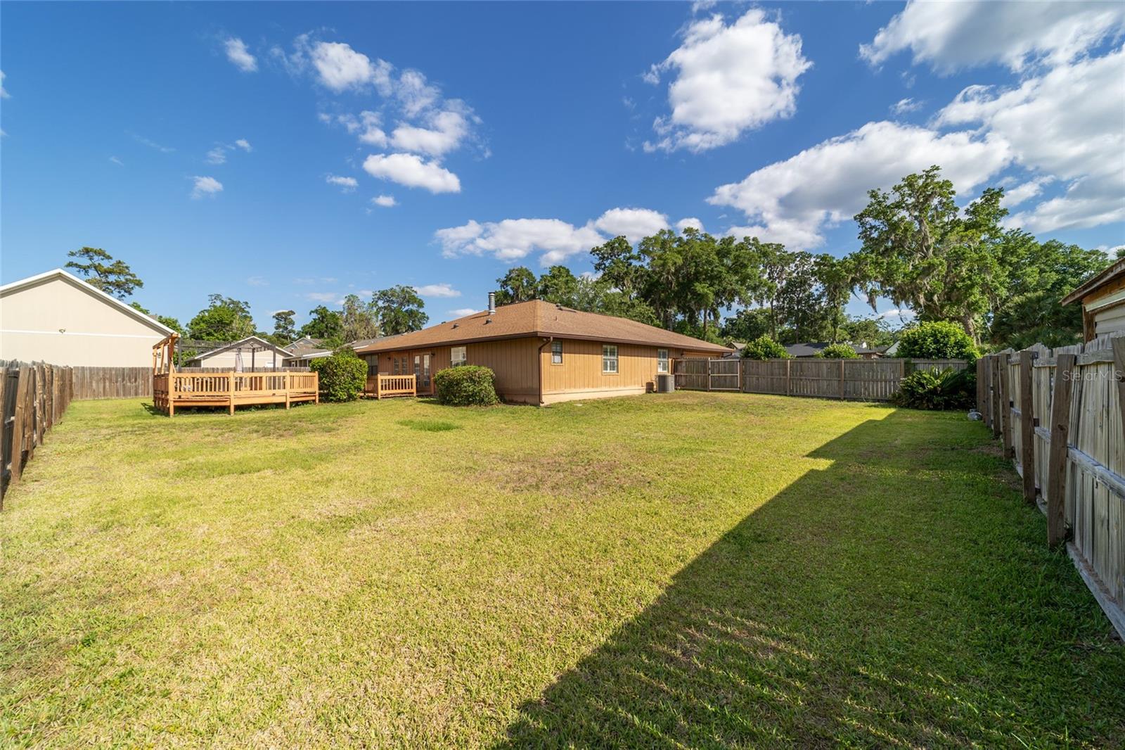 Image 74 of 79 For 2045 32nd Street
