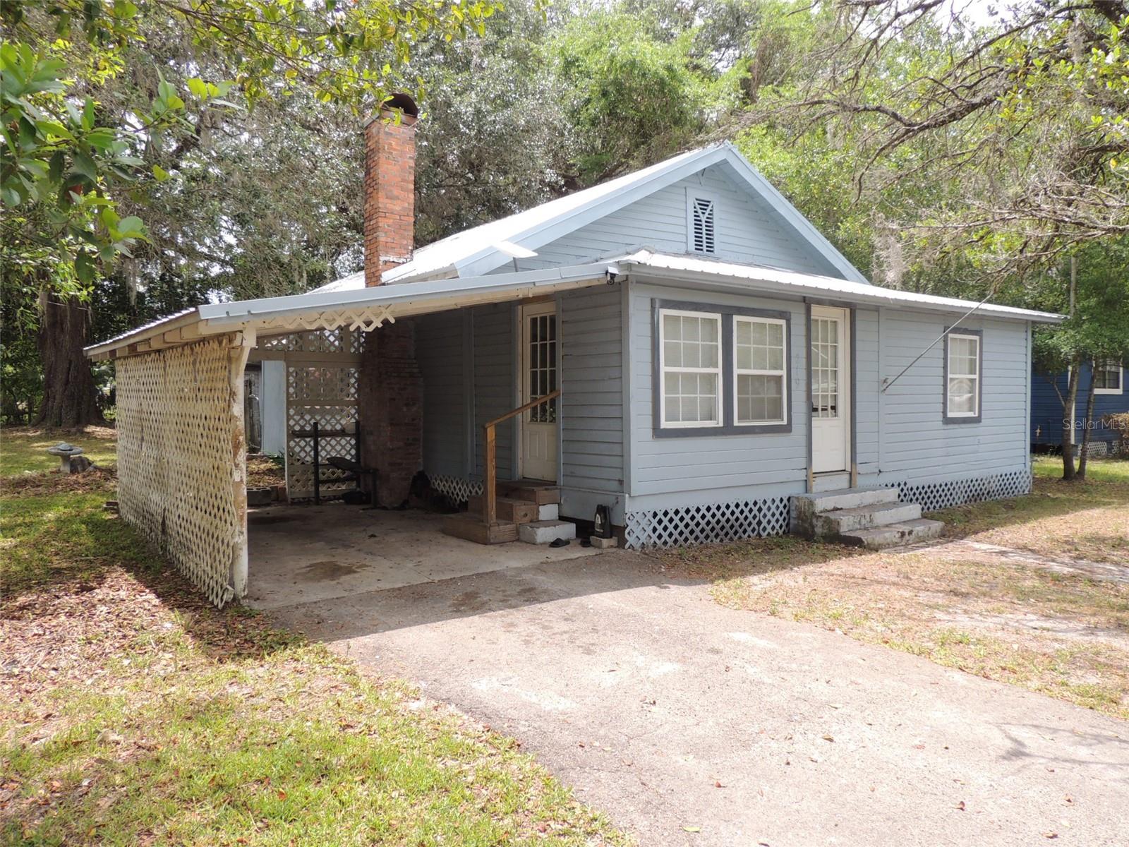 Image 2 of 23 For 219 3rd Avenue