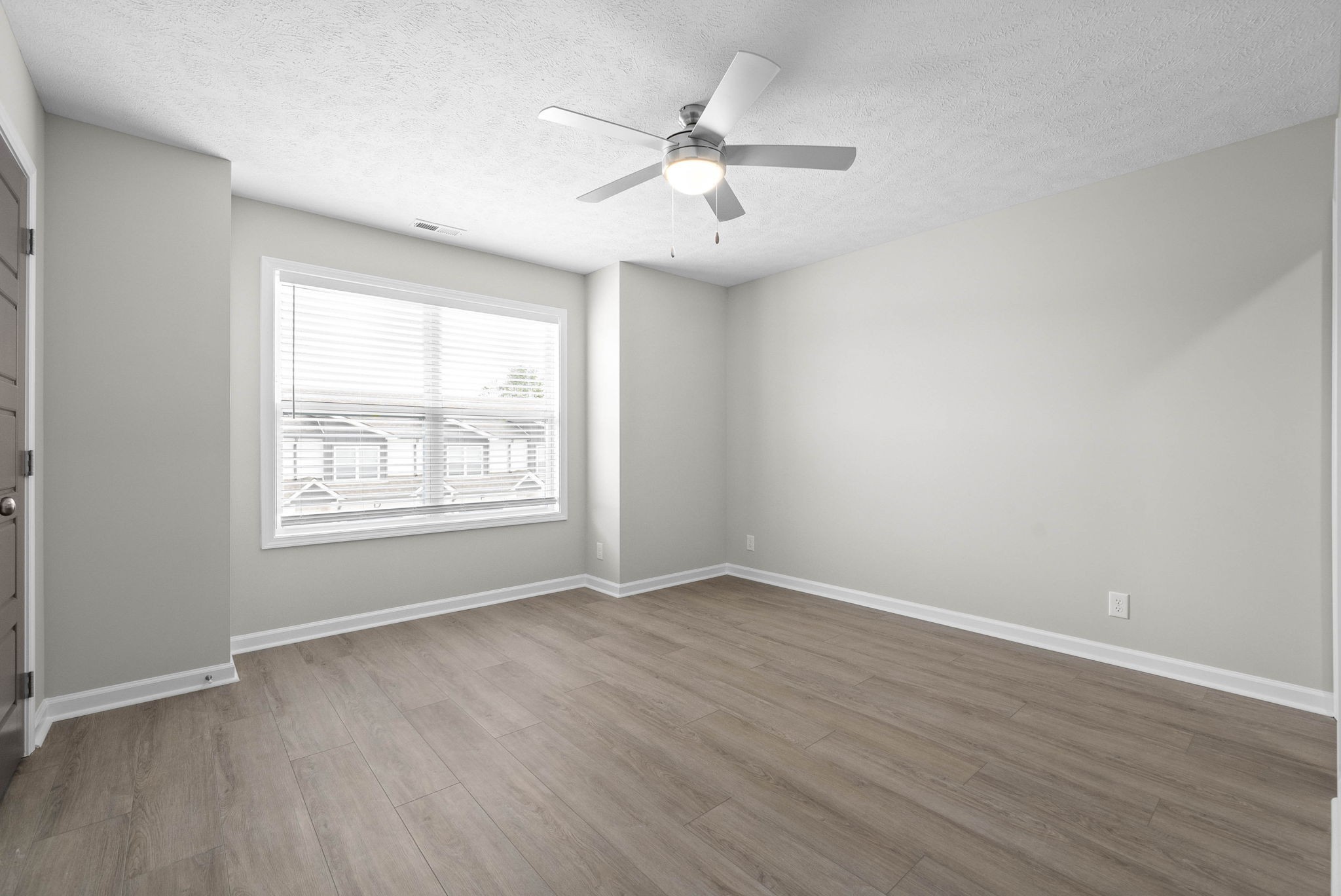 Image 14 of 14 For 3076 Canopy Oak Boulevard