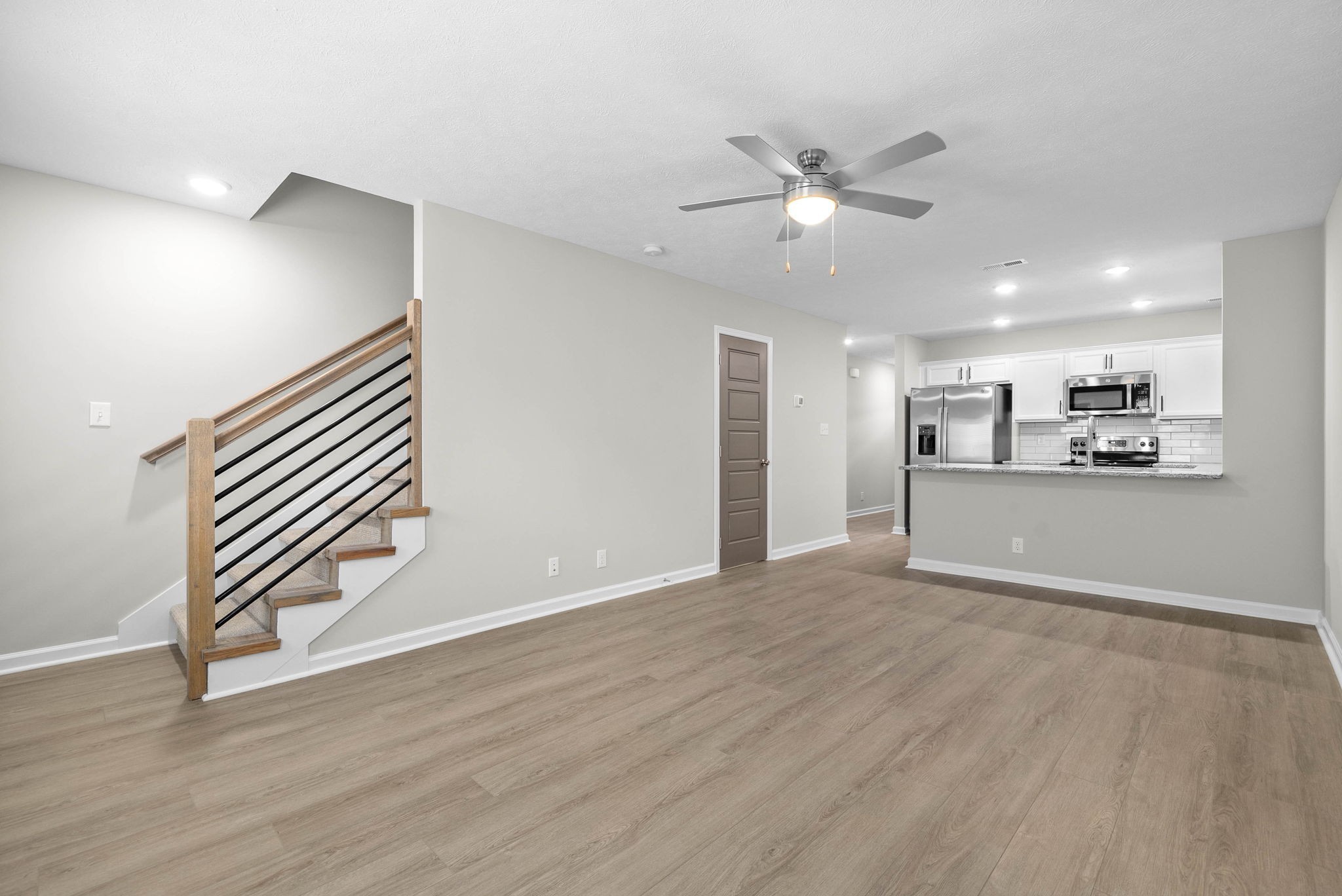 Image 9 of 14 For 3076 Canopy Oak Boulevard