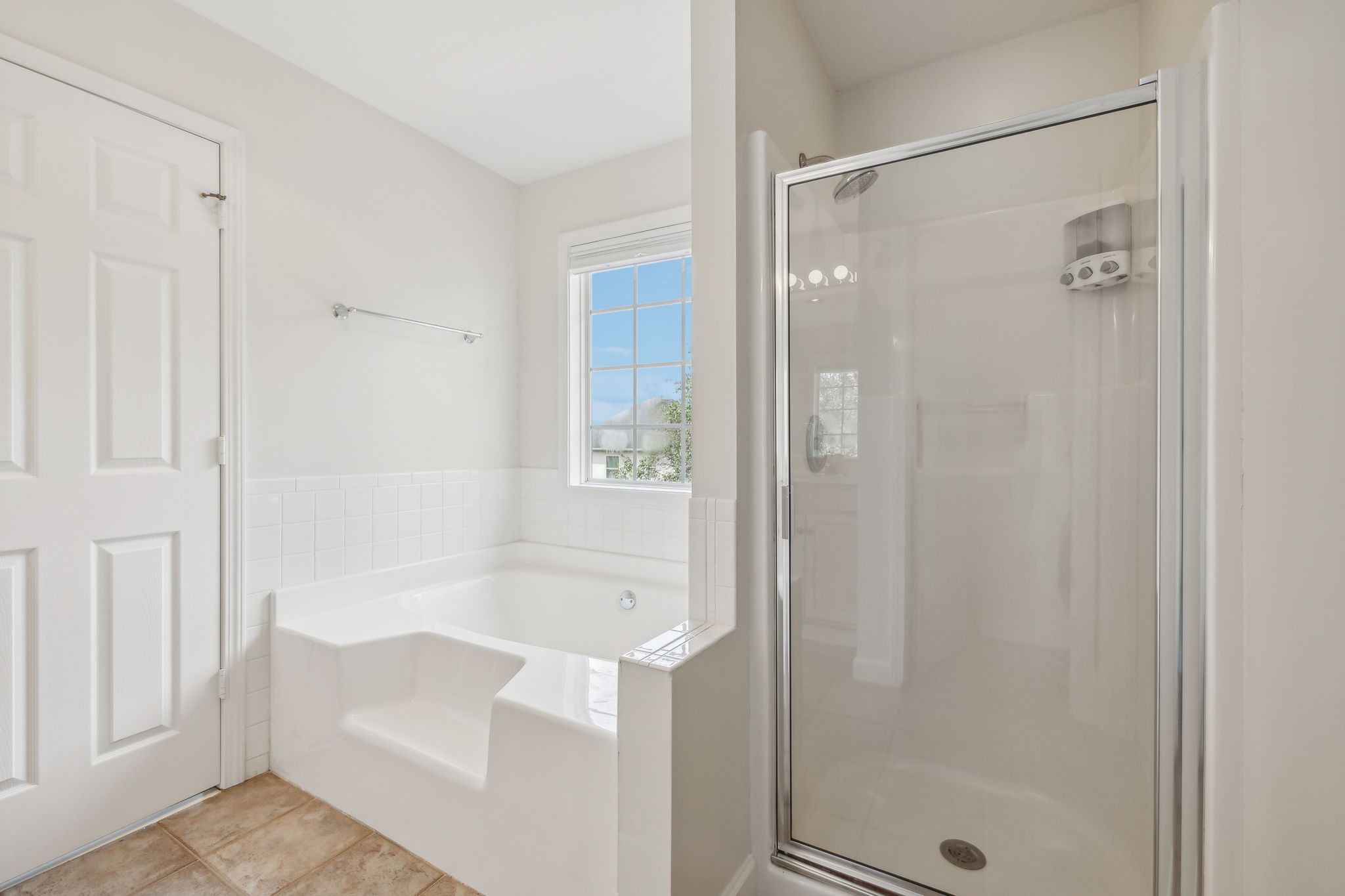 Image 15 of 40 For 8757 97th Lane Road C