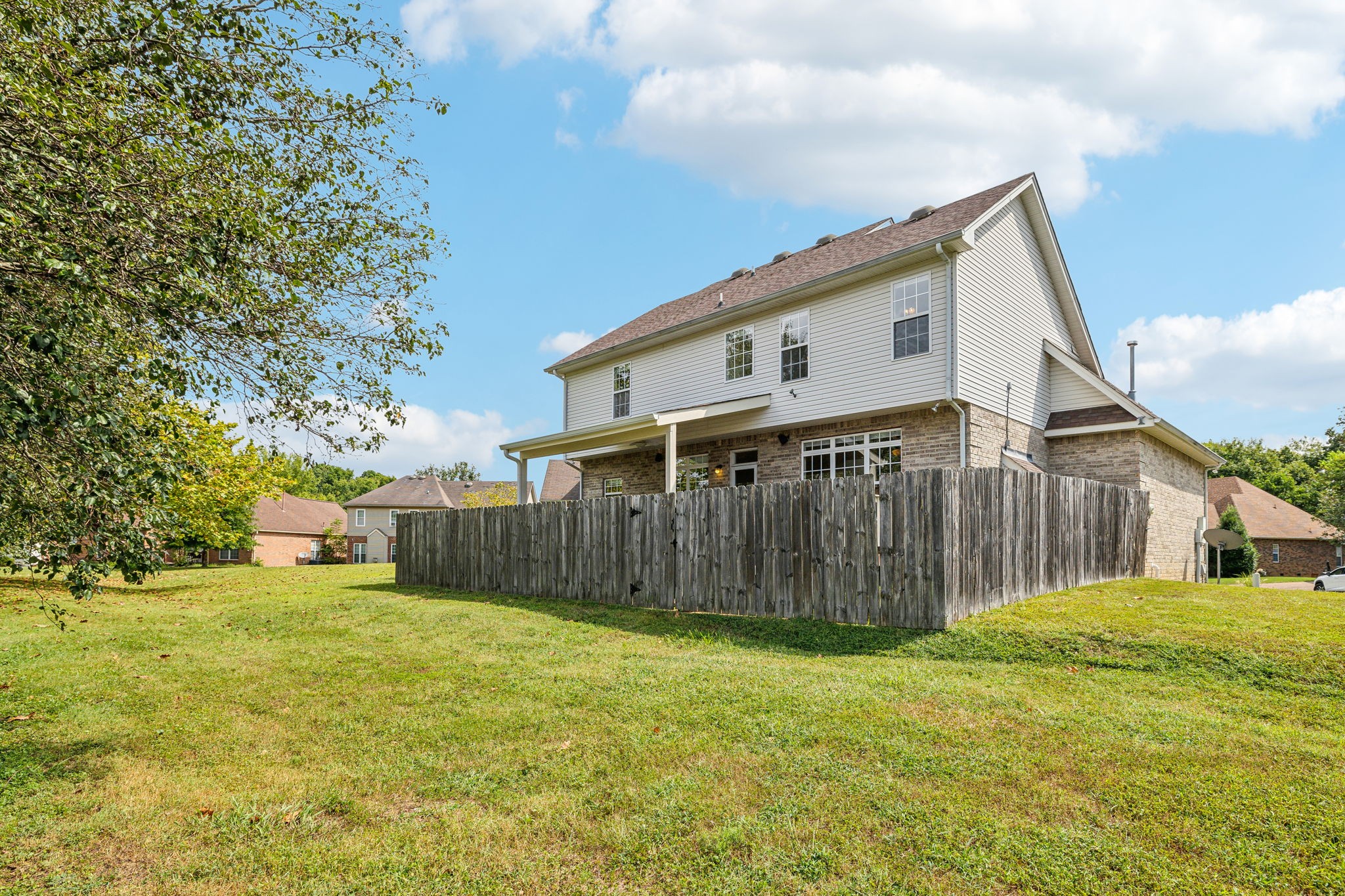 Image 24 of 40 For 8757 97th Lane Road C