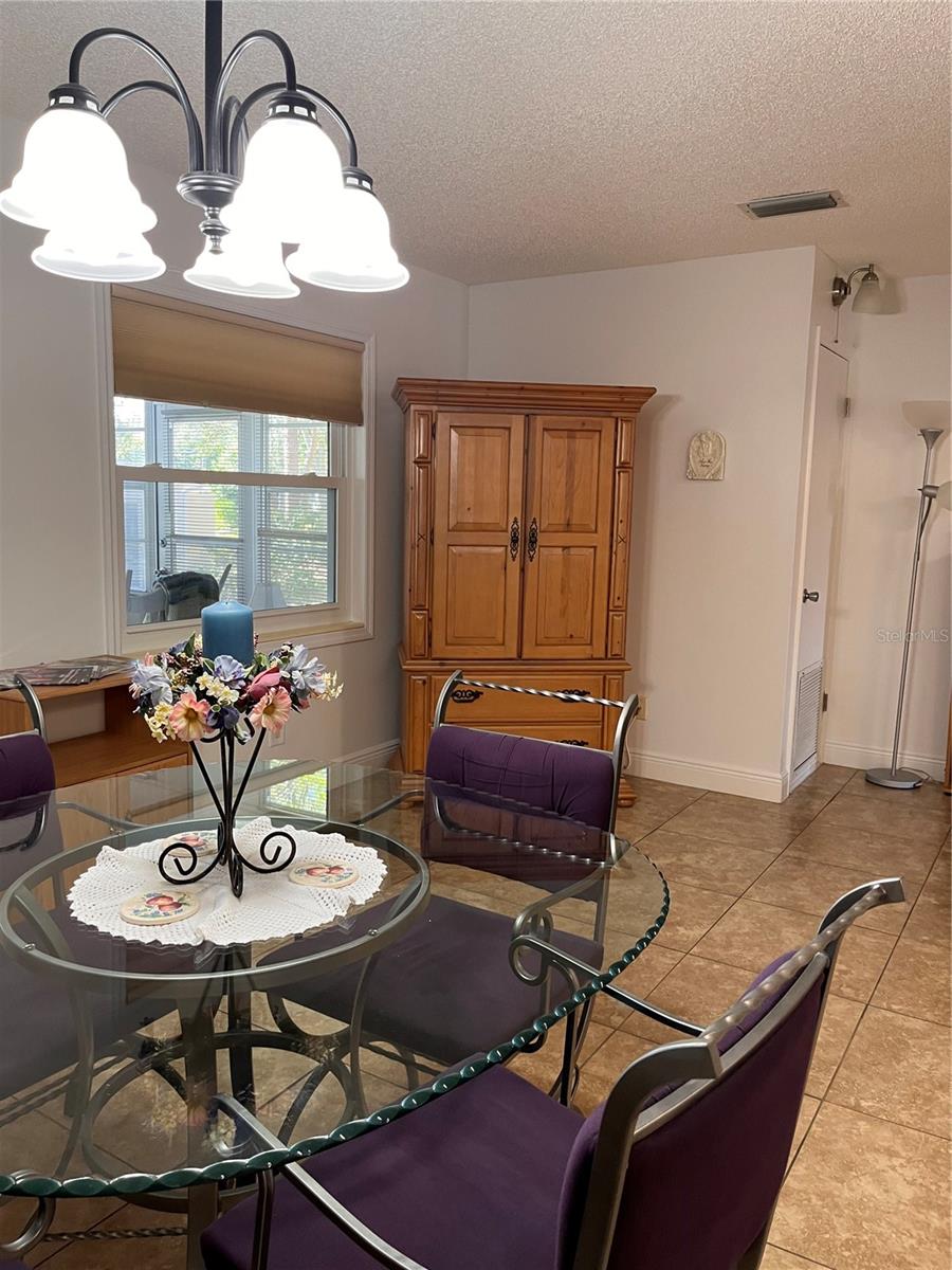 Image 26 of 40 For 8757 97th Lane Road C