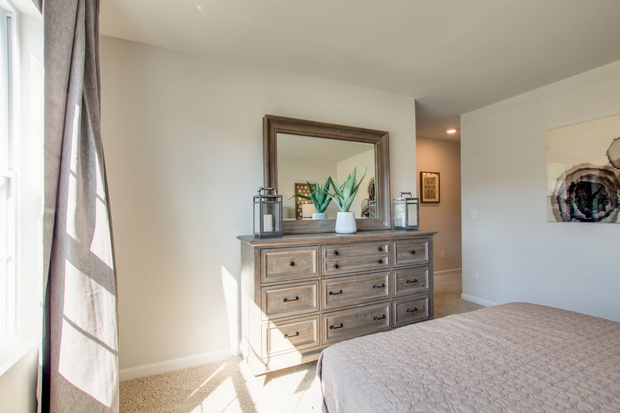 Image 19 of 22 For 2223 Hattie Court