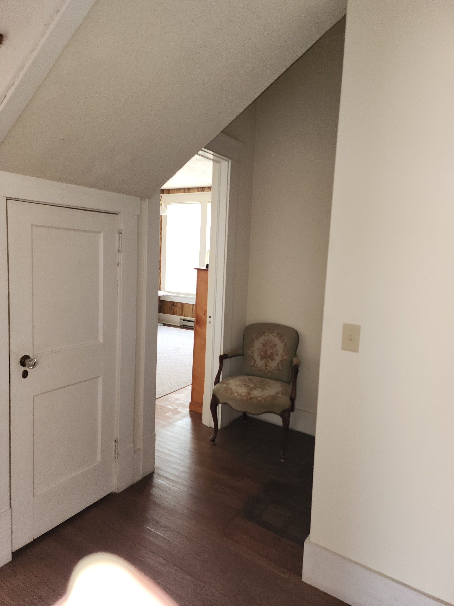 Image 15 of 45 For 700 Midway Drive B