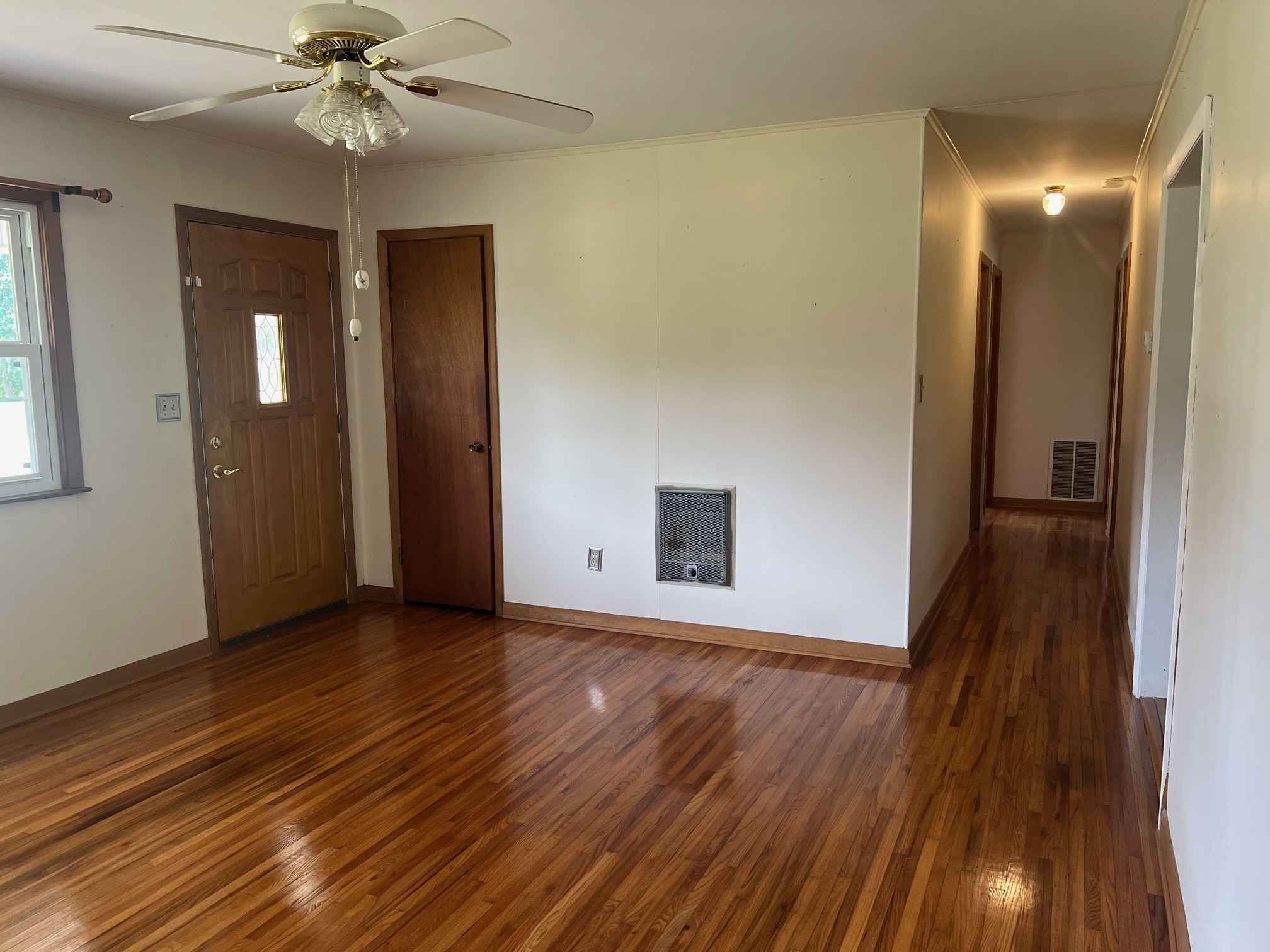 Image 4 of 47 For 17505 100th Court