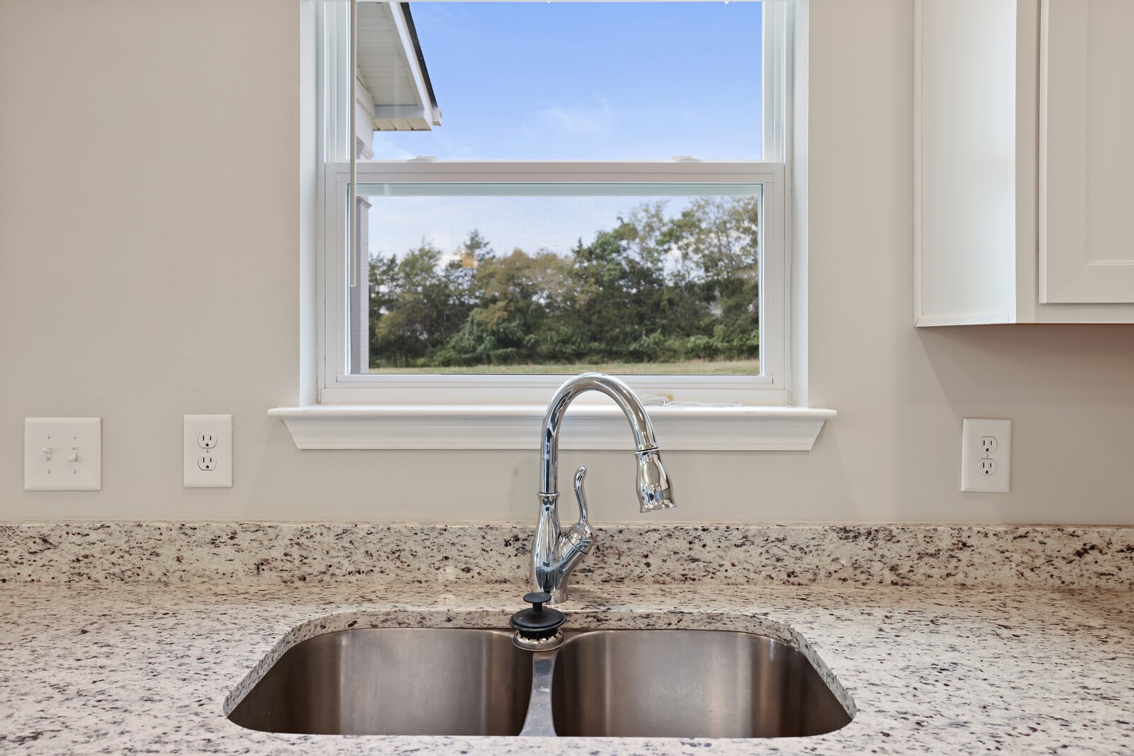 Image 13 of 29 For 10257 98th Place Road