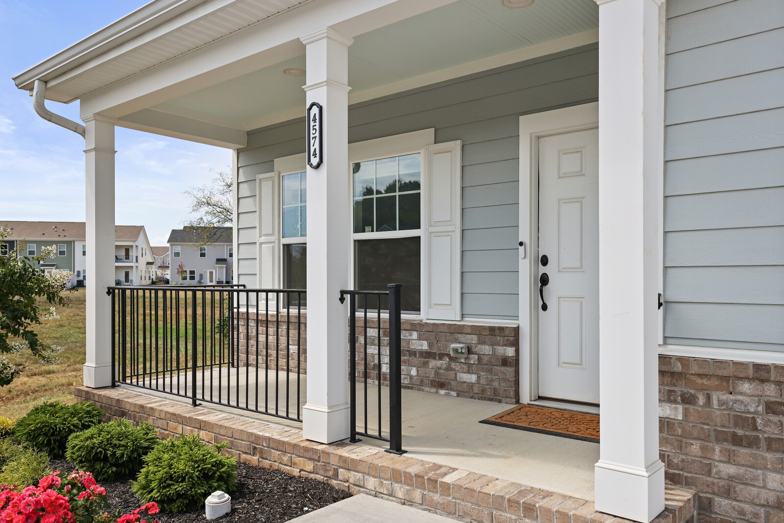 Image 2 of 29 For 10257 98th Place Road