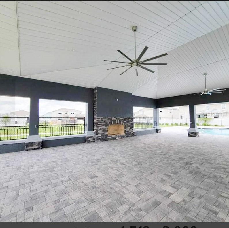 Image 5 of 40 For 8399 57th Court