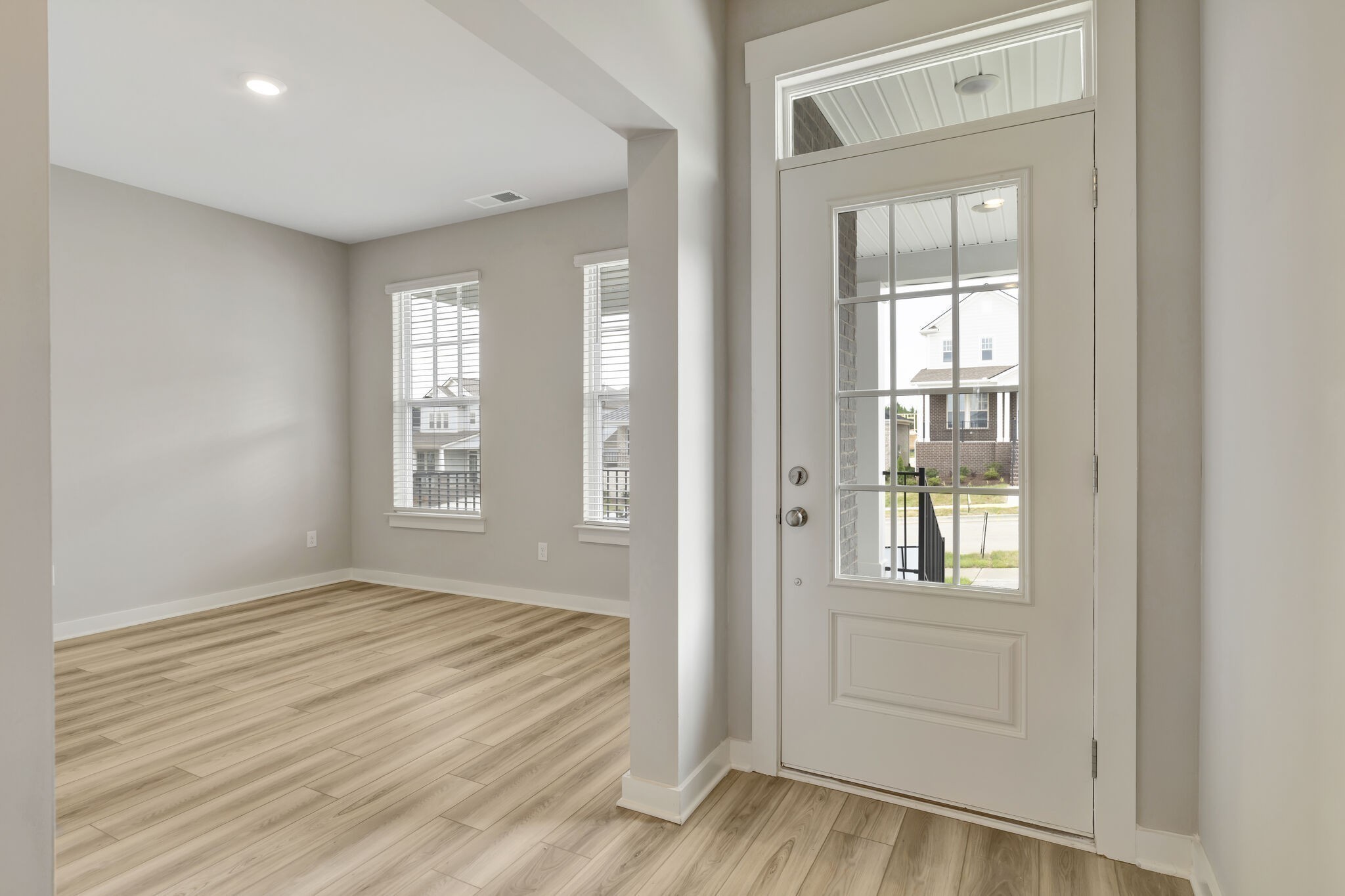 Image 4 of 22 For 8413 Gower Trail