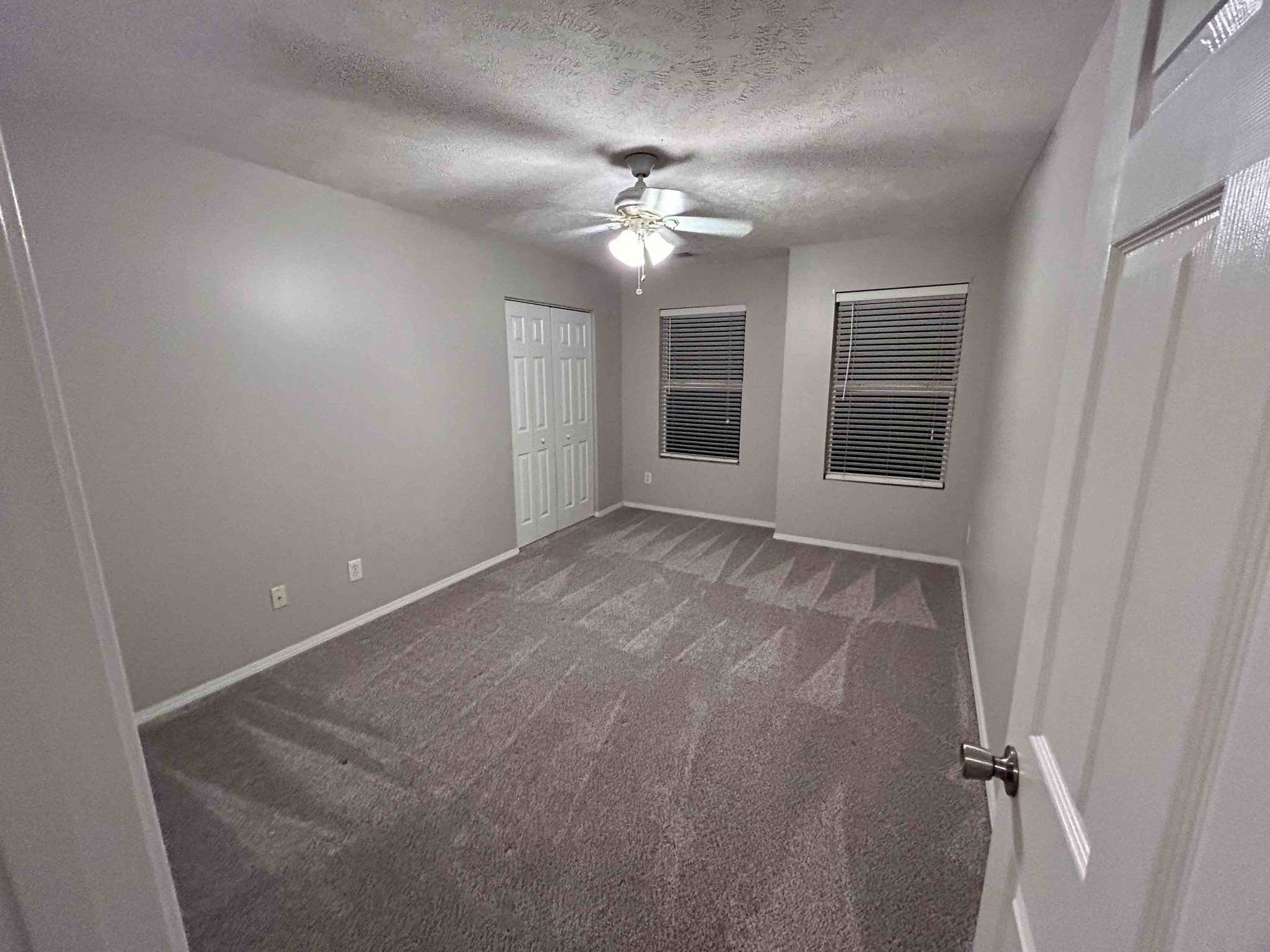 Image 18 of 25 For 10668 85th Terrace