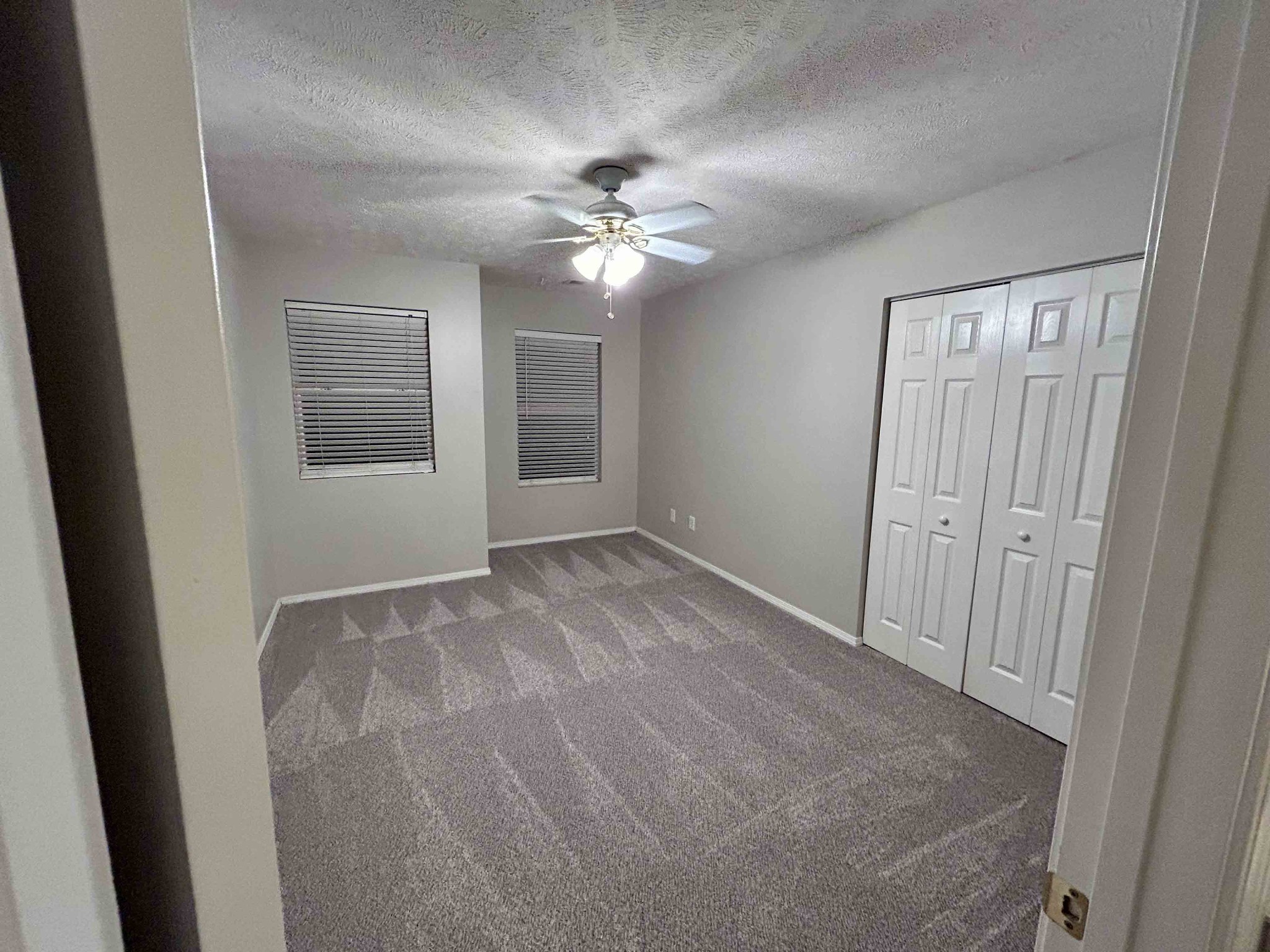 Image 19 of 25 For 10668 85th Terrace