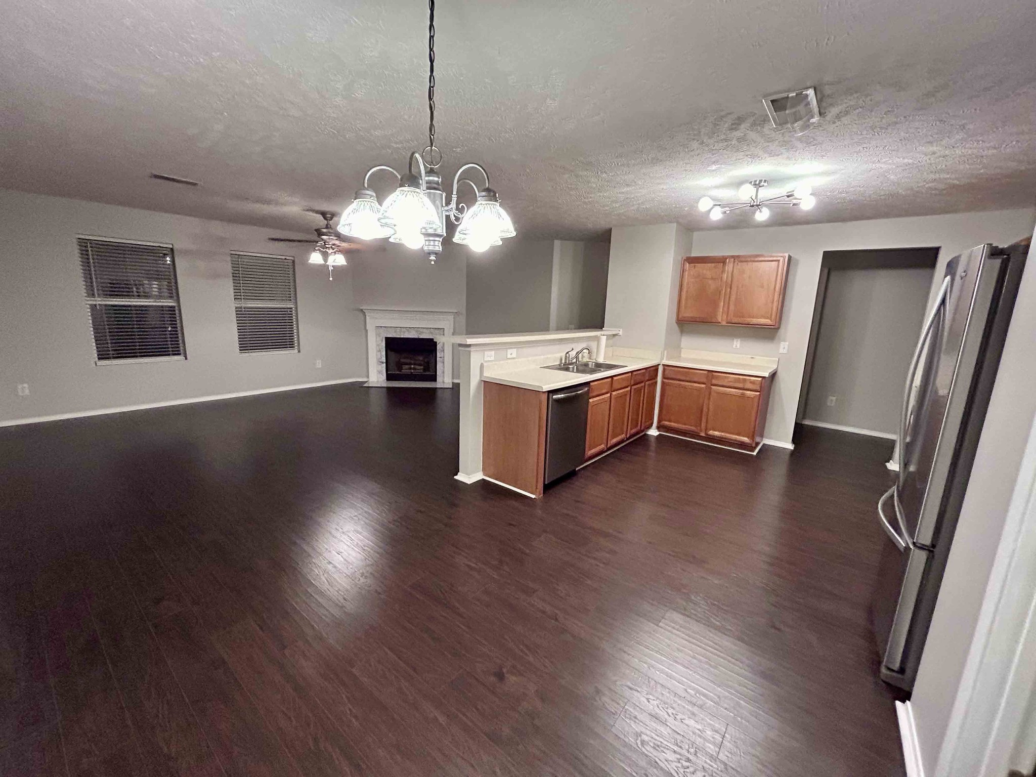 Image 6 of 25 For 10668 85th Terrace